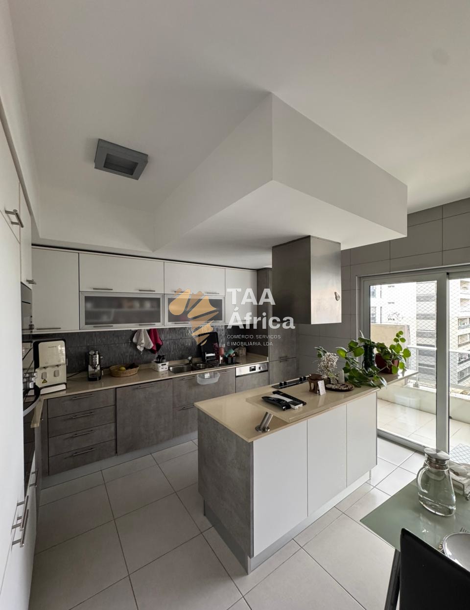 2a49425e32e54f2784702ebd280d52cf