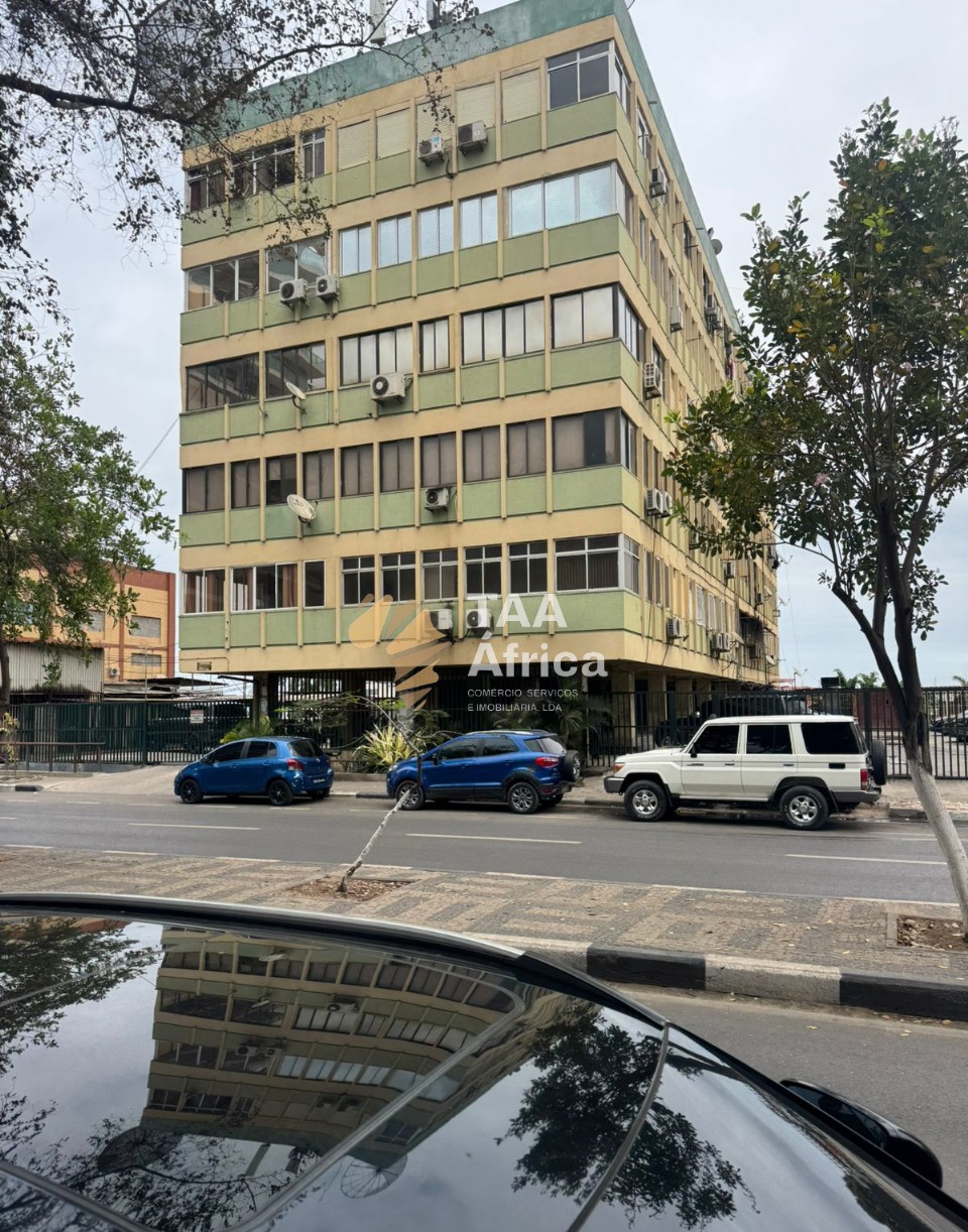 64c33faeb4754fc8a502631d5063936c