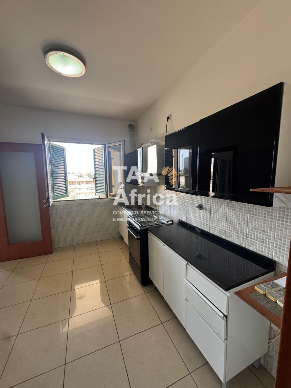 9e7bd12a-7e70-40ed-95f6-7c6cf5f1fbac-1