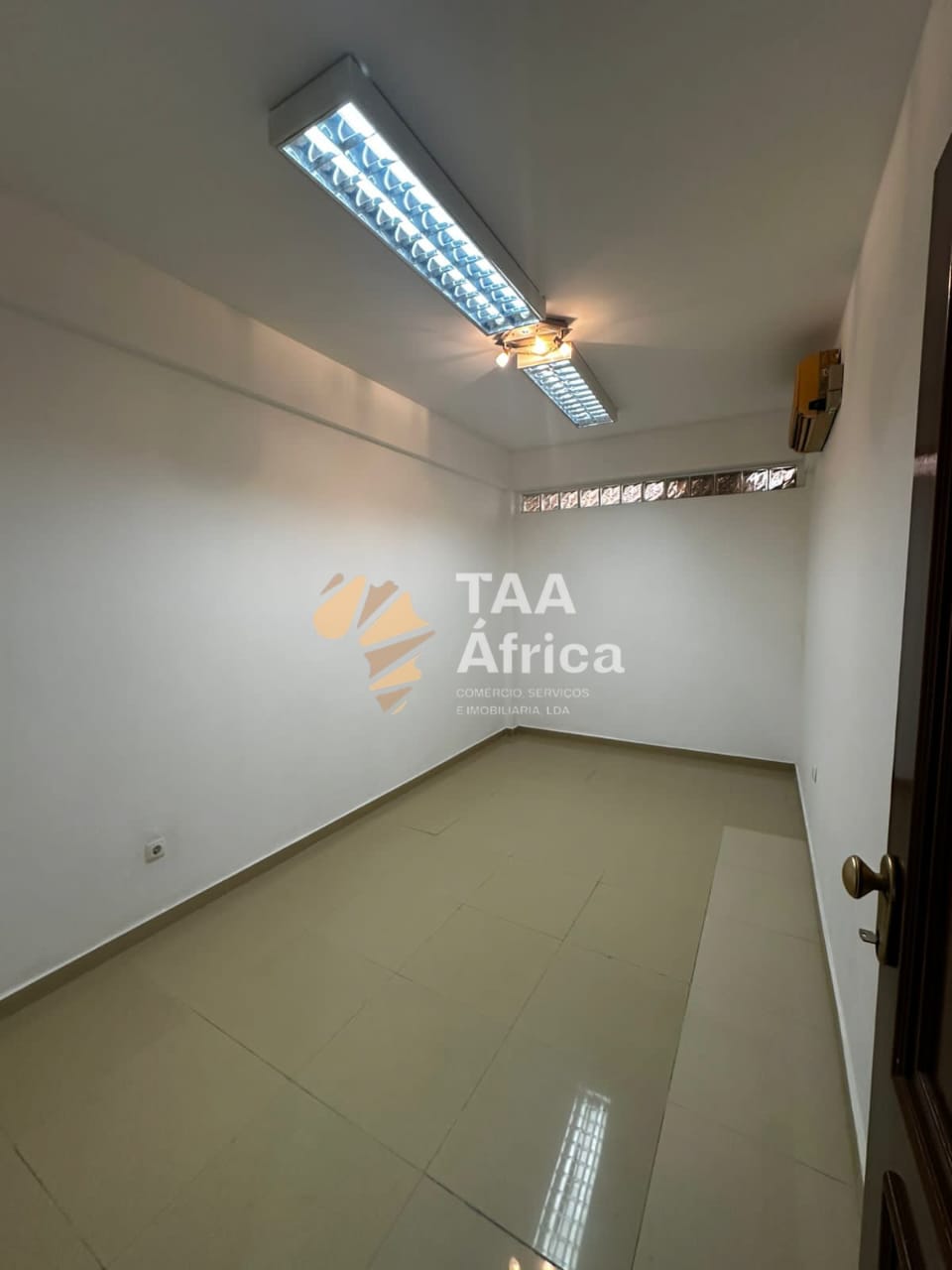 WhatsApp-Image-2025-09-24-at-08.22.46-12