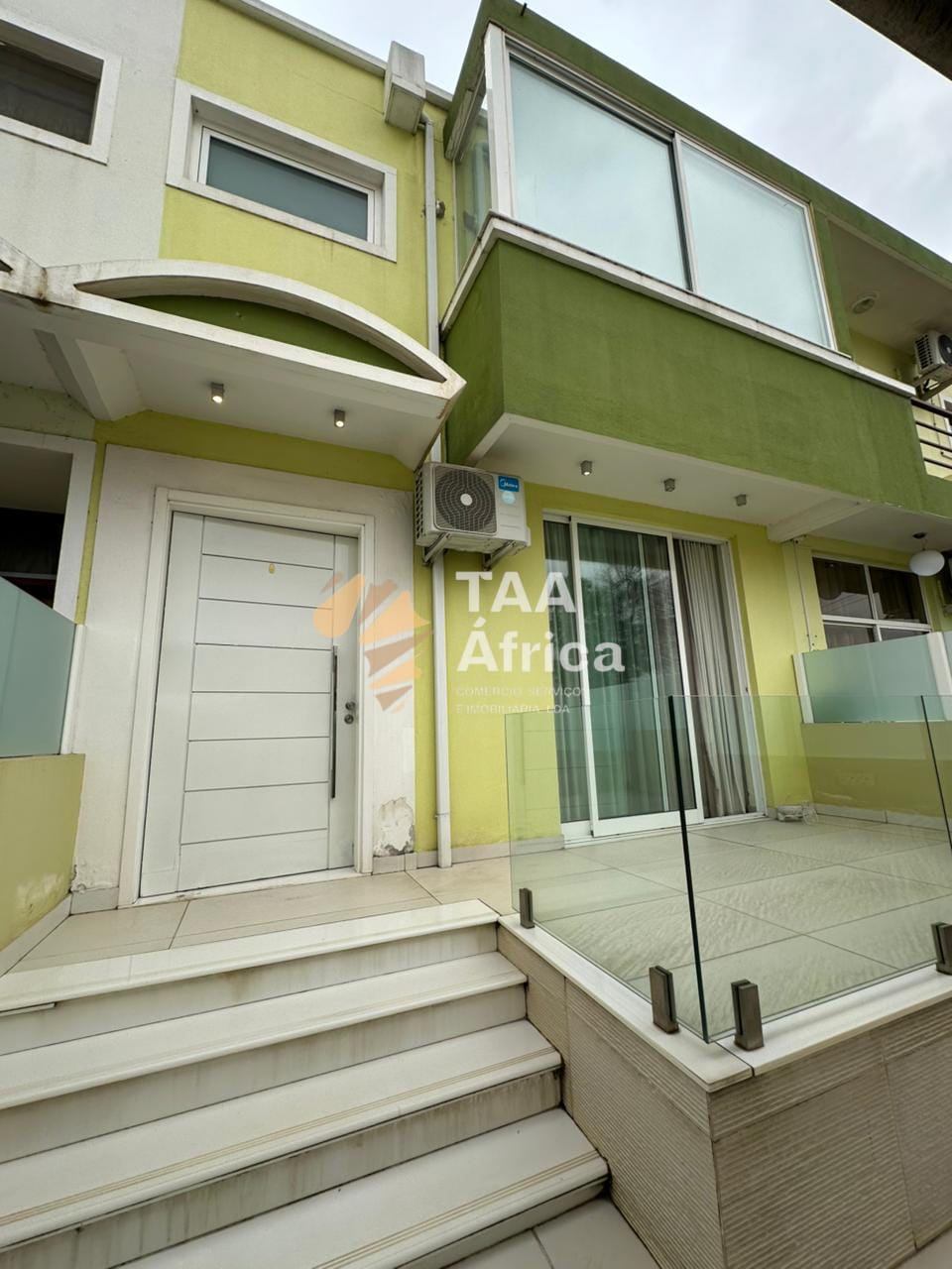 WhatsApp-Image-2025-10-19-at-15.21.24-1