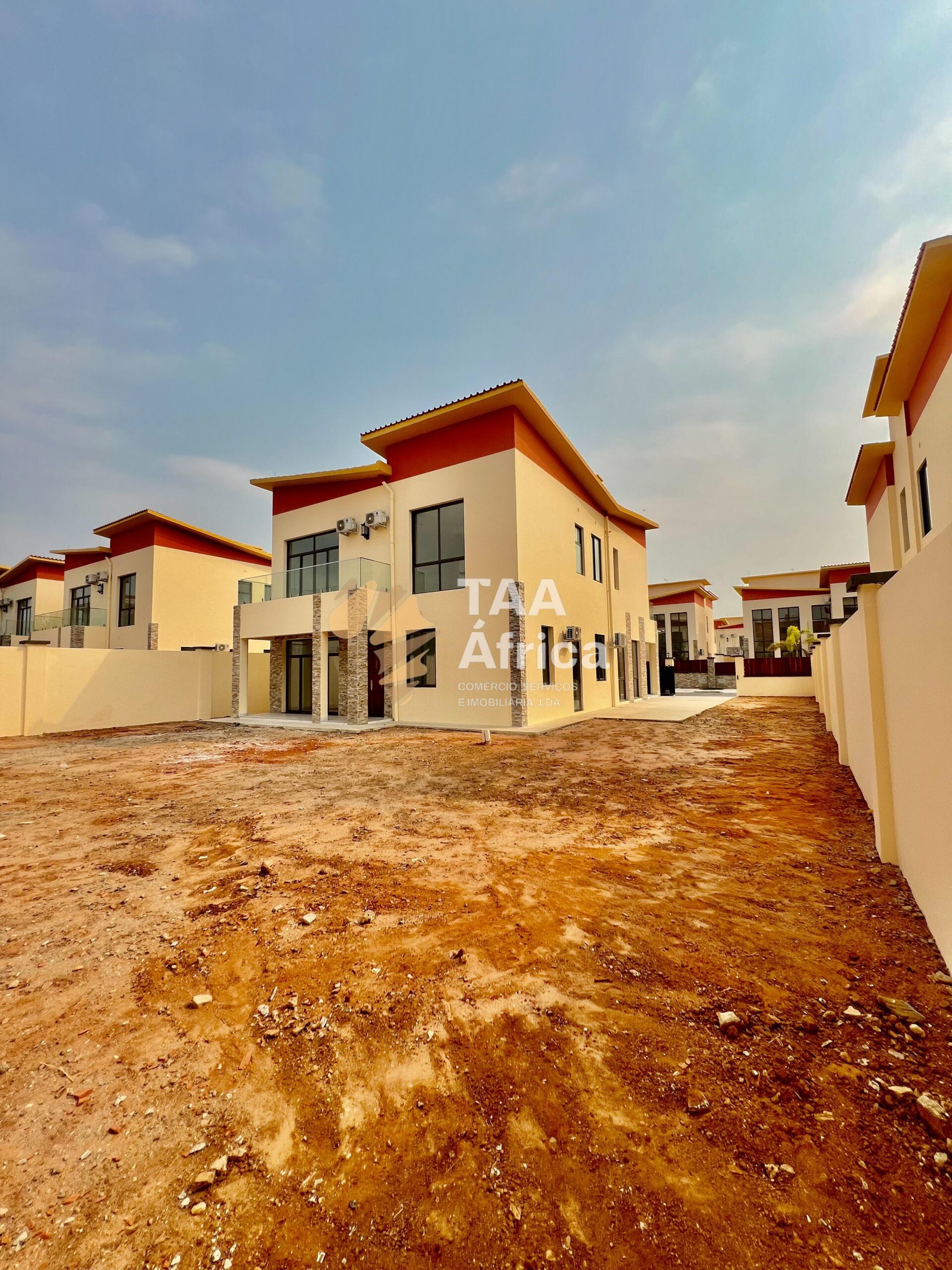 WhatsApp-Image-2025-10-19-at-18.16.10