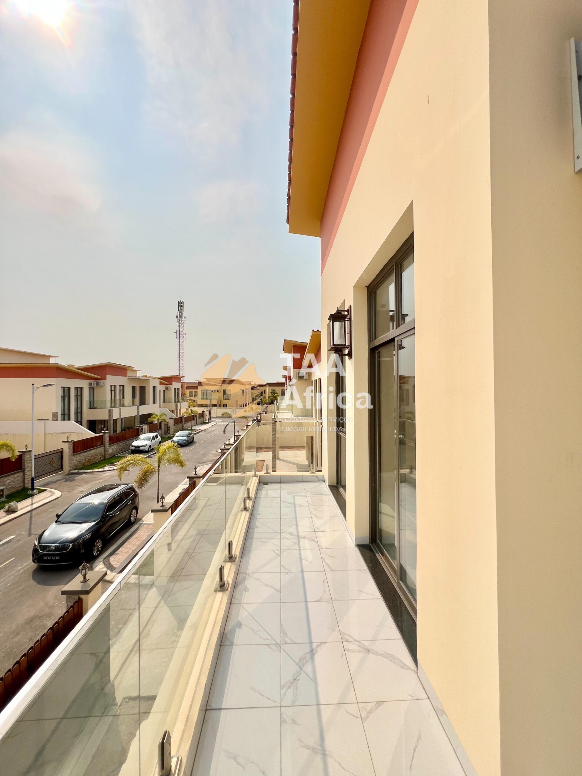 WhatsApp-Image-2025-10-19-at-18.16.23-1