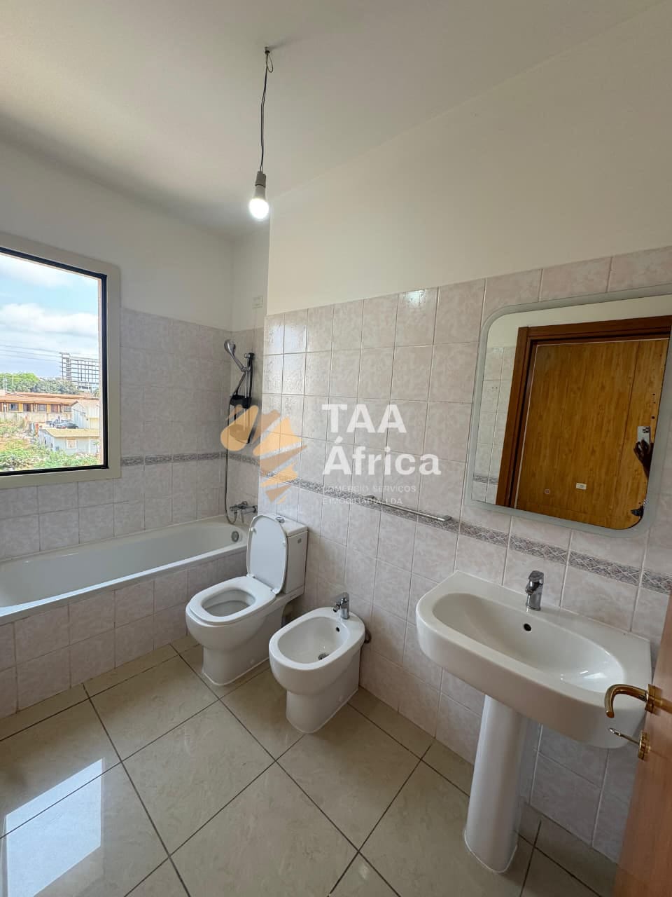 WhatsApp-Image-2025-10-21-at-07.03.38