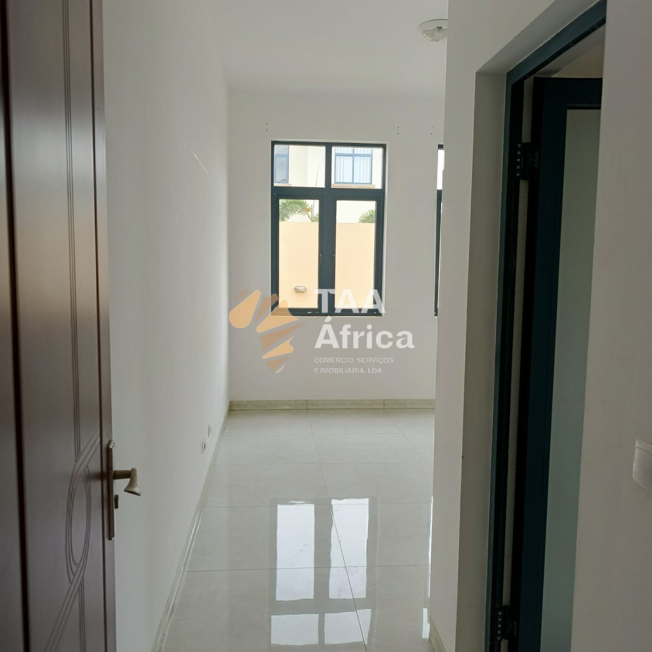 WhatsApp-Image-2025-10-21-at-07.39.33