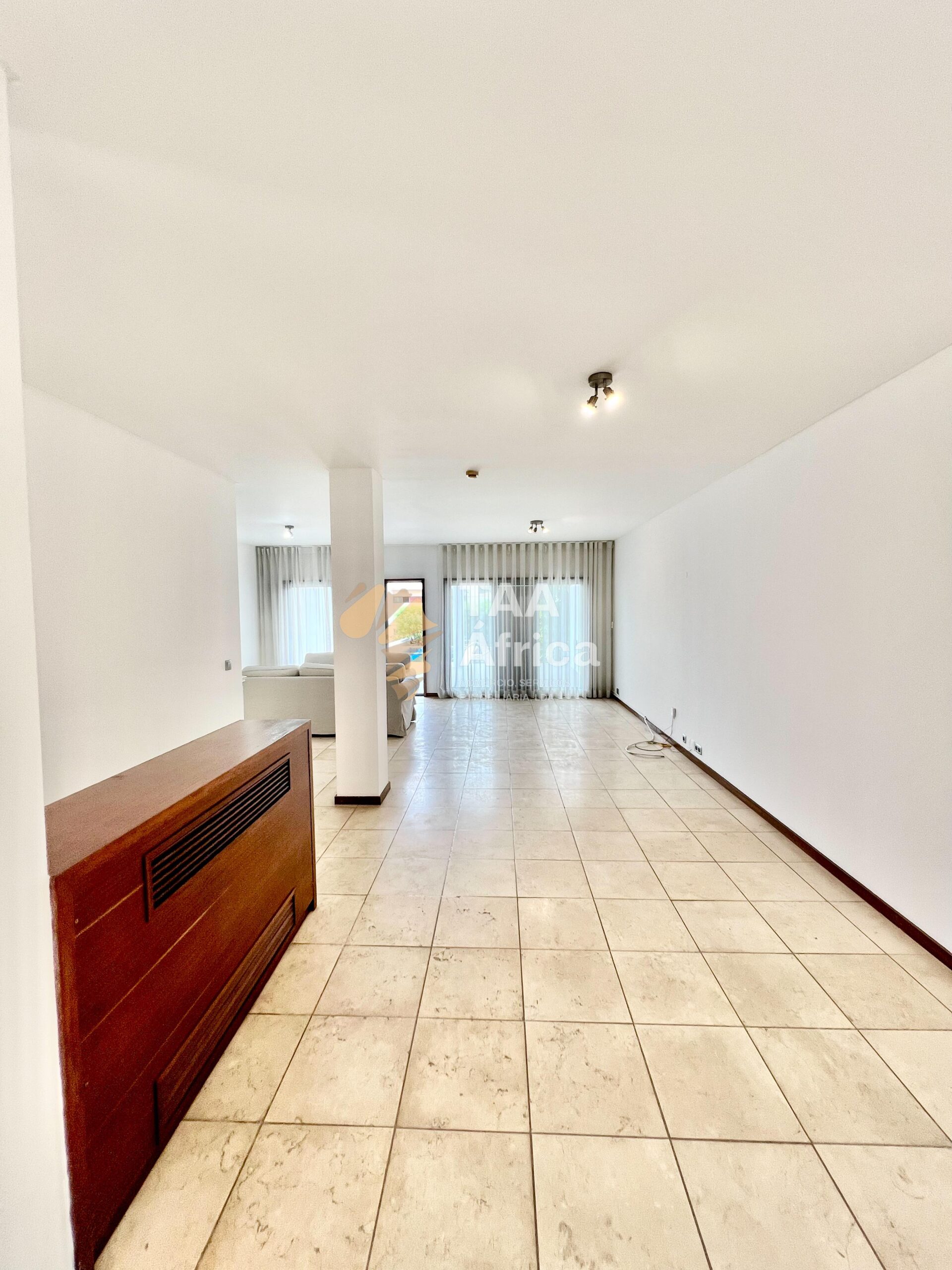 WhatsApp-Image-2025-10-21-at-10.49.54-1