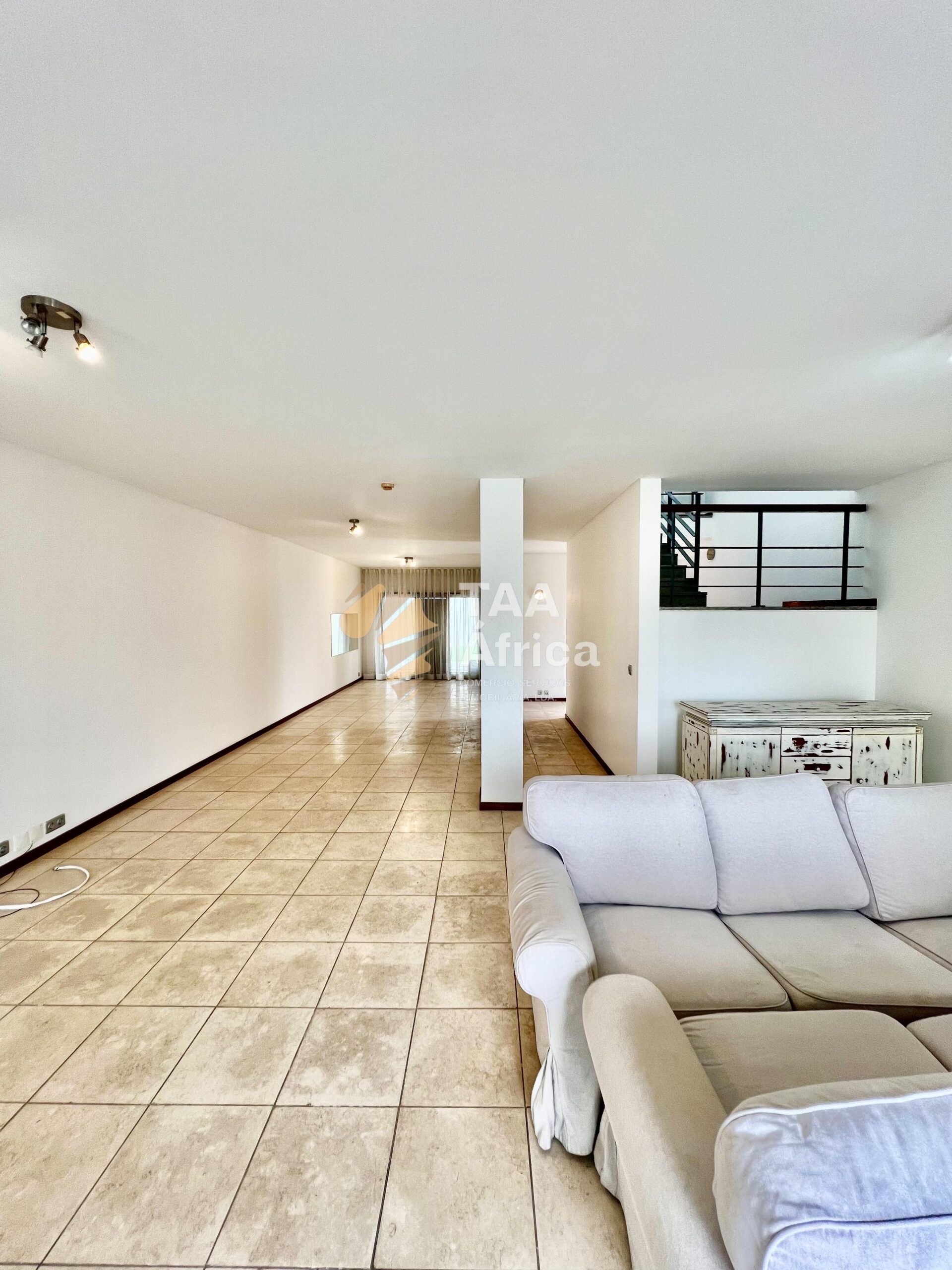 WhatsApp-Image-2025-10-21-at-10.49.54-2