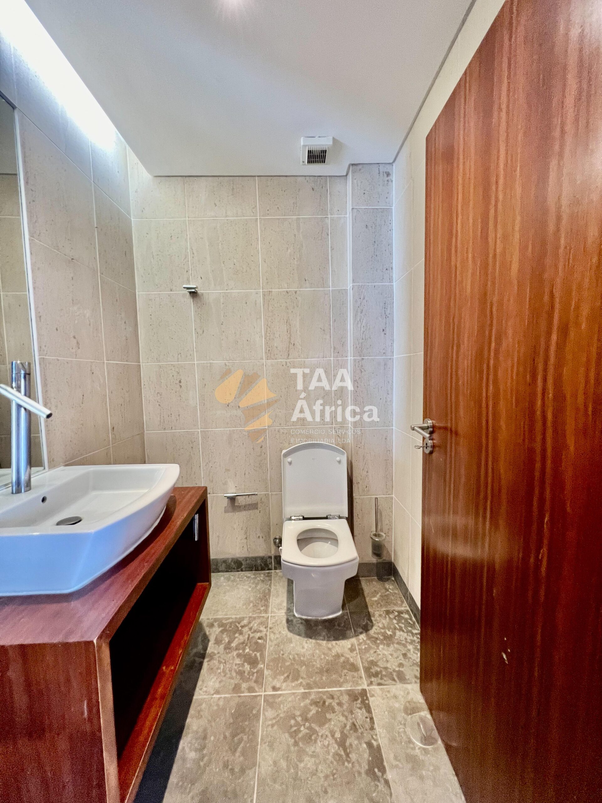 WhatsApp-Image-2025-10-21-at-10.49.55-3