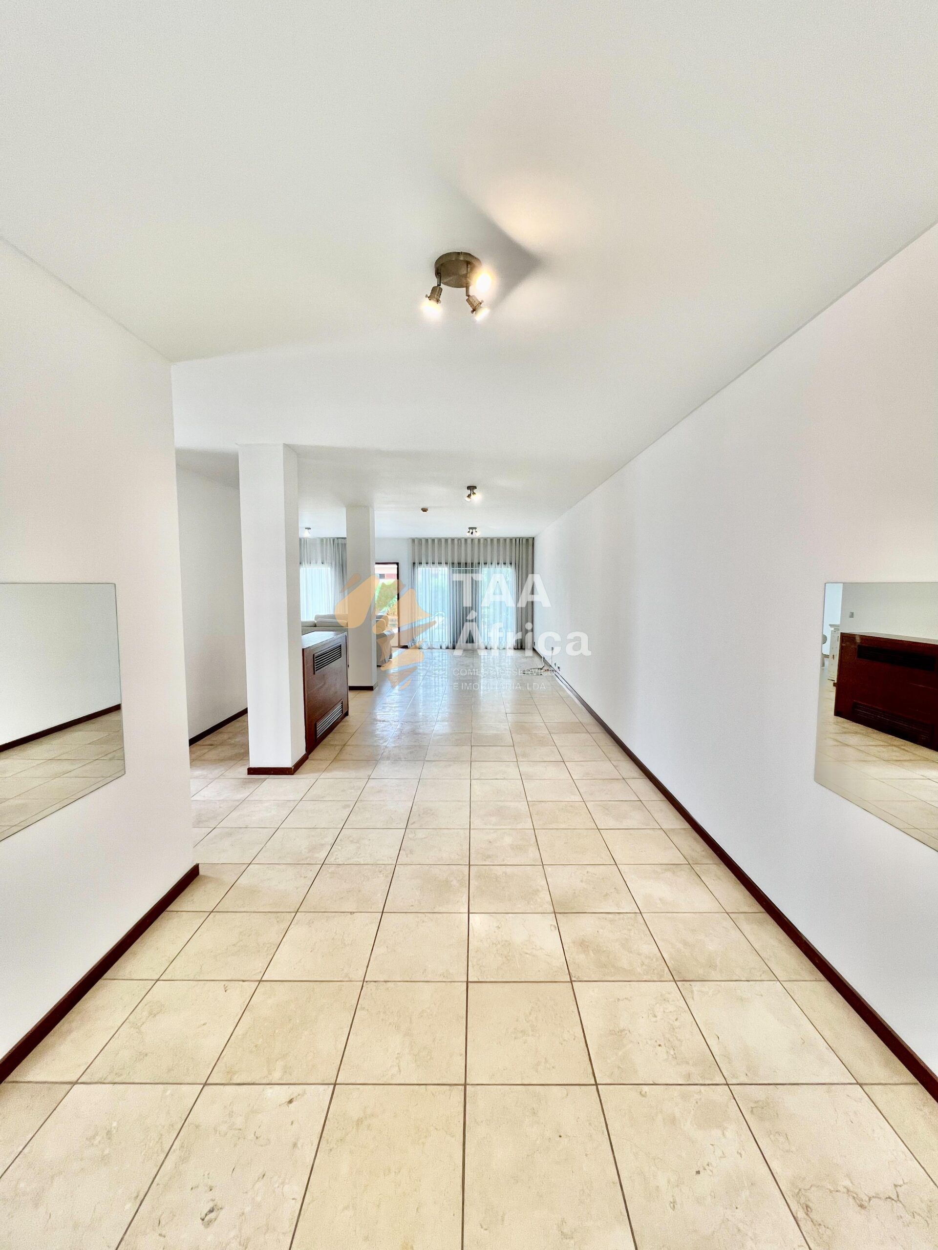 WhatsApp-Image-2025-10-21-at-10.49.55