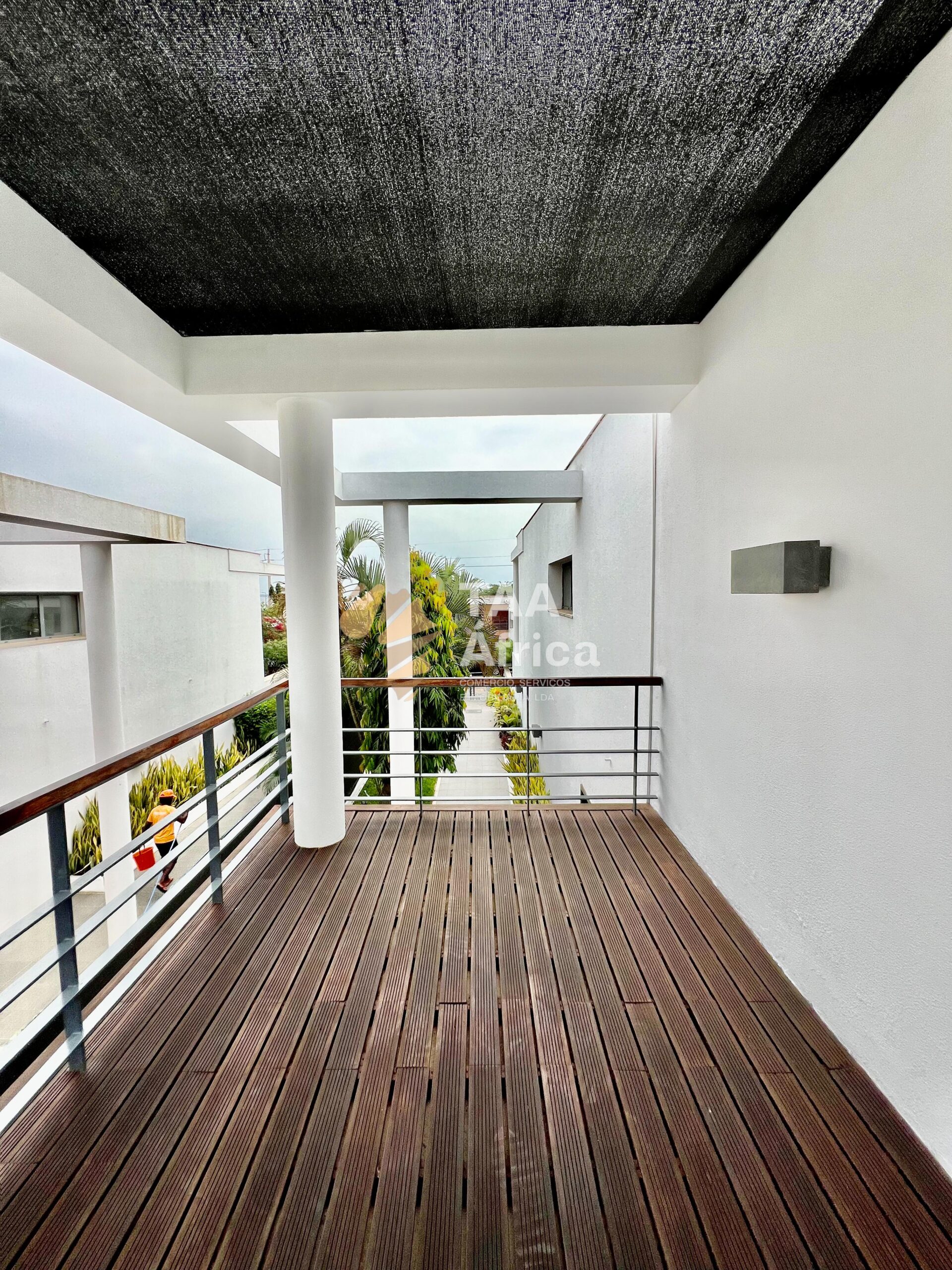 WhatsApp-Image-2025-10-21-at-10.49.59