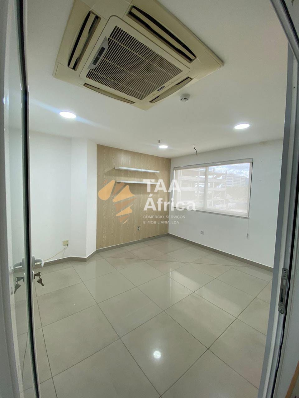 WhatsApp-Image-2025-10-26-at-21.56.03-1