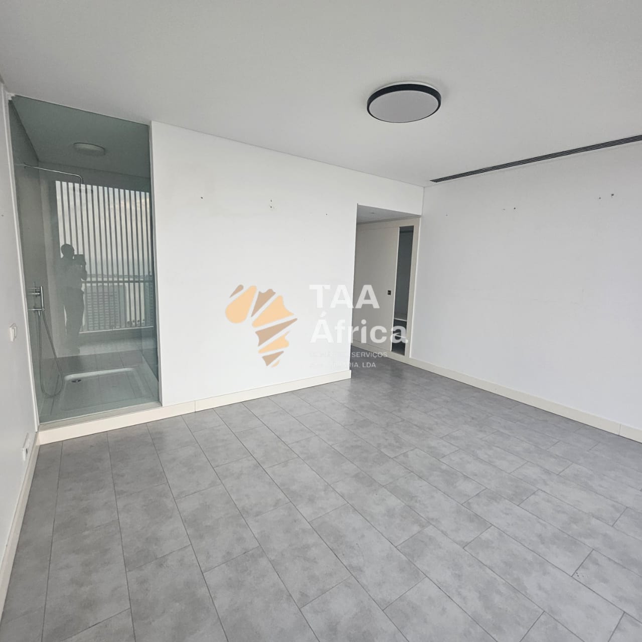 WhatsApp-Image-2025-10-26-at-22.04.16-1