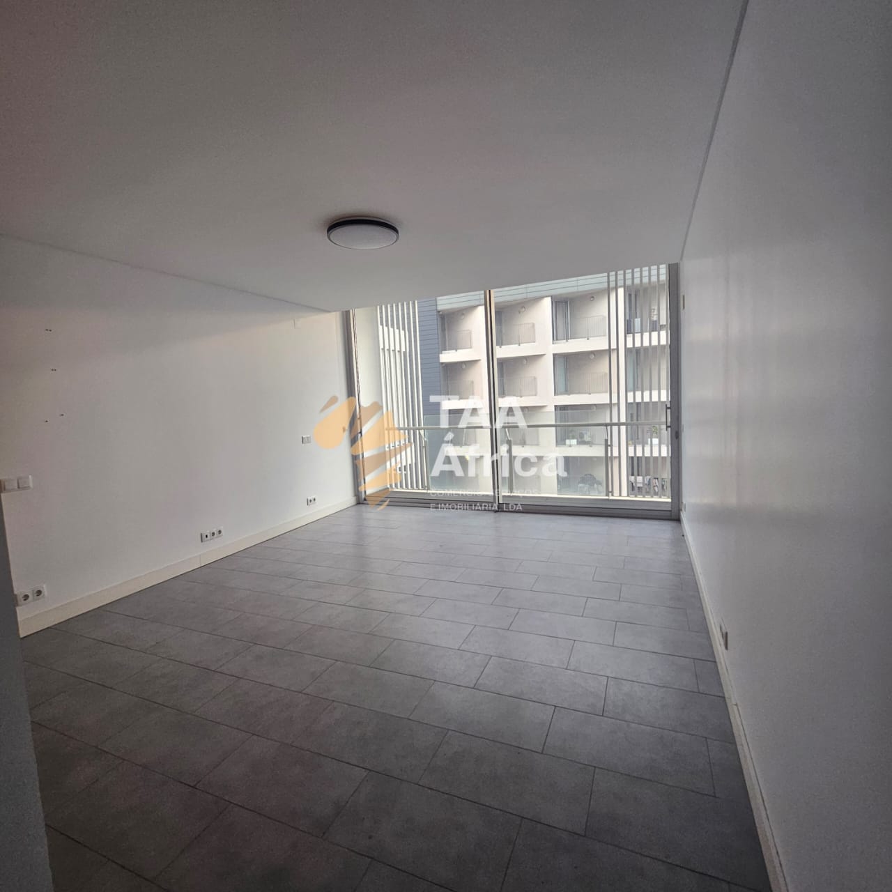 WhatsApp-Image-2025-10-26-at-22.04.19-1