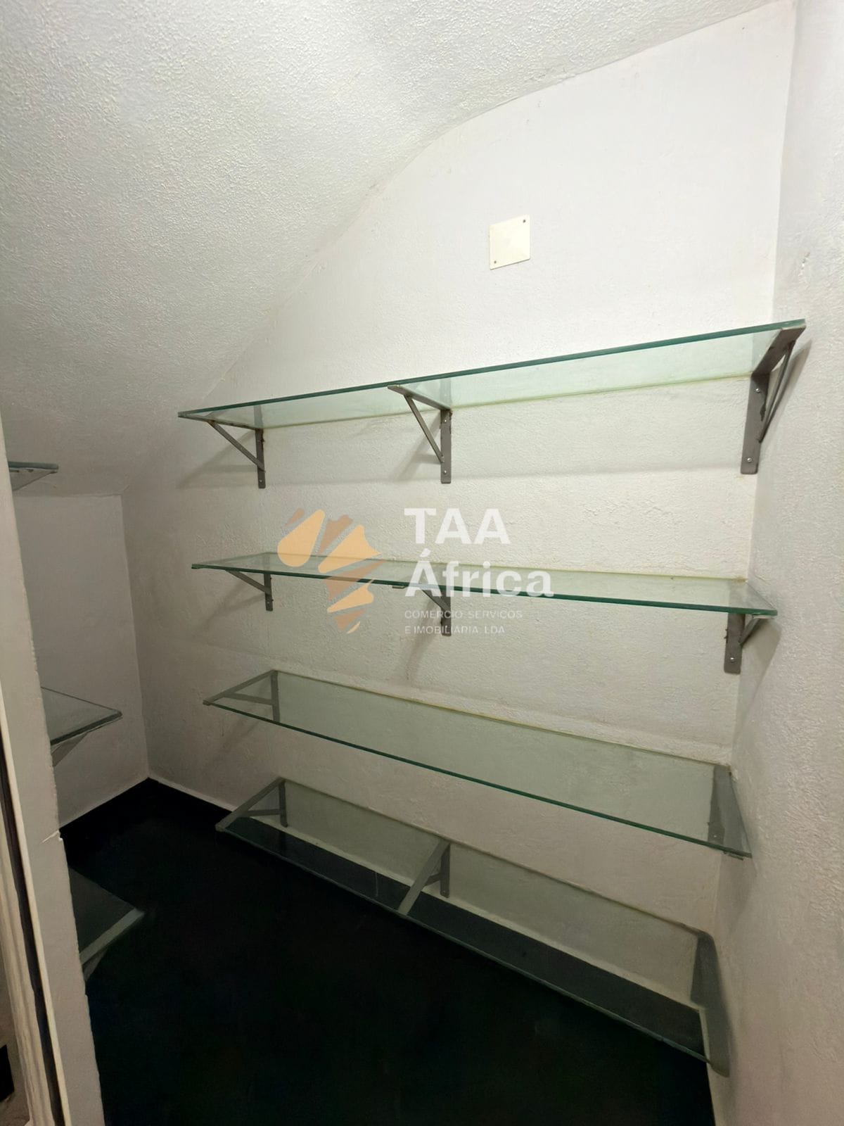 WhatsApp-Image-2025-10-26-at-22.09.39-2