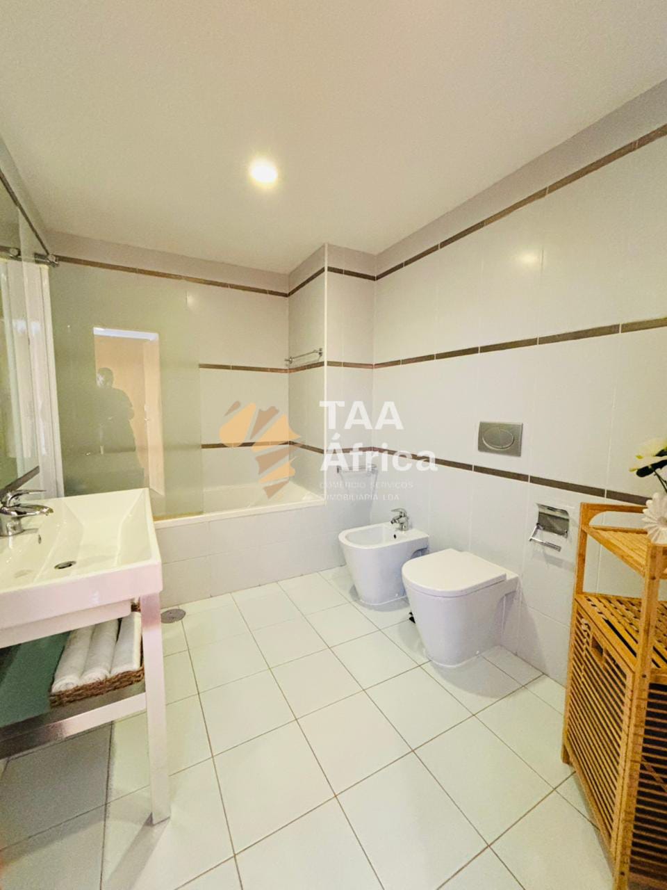 WhatsApp-Image-2025-10-28-at-16.31.33