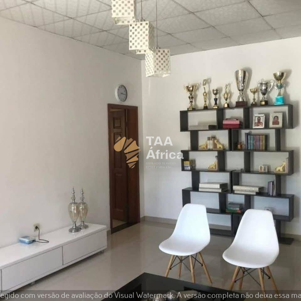 WhatsApp-Image-2025-10-29-at-08.37.22