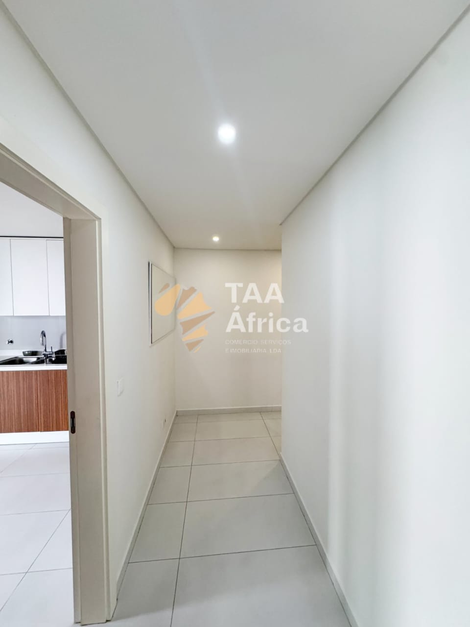 WhatsApp-Image-2025-10-30-at-16.02.58