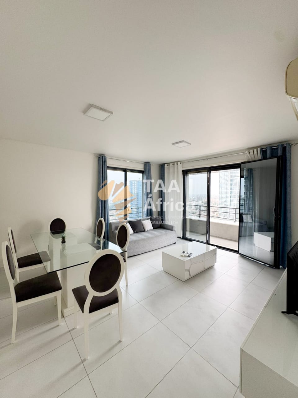 WhatsApp-Image-2025-10-30-at-16.03.00