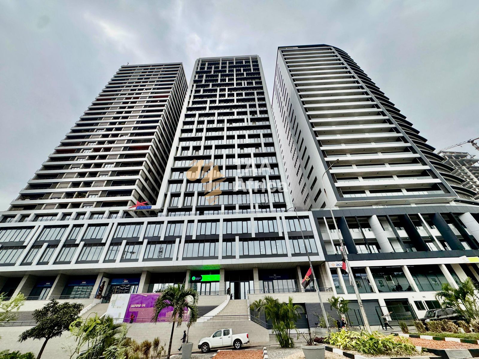 WhatsApp-Image-2025-10-30-at-16.03.01