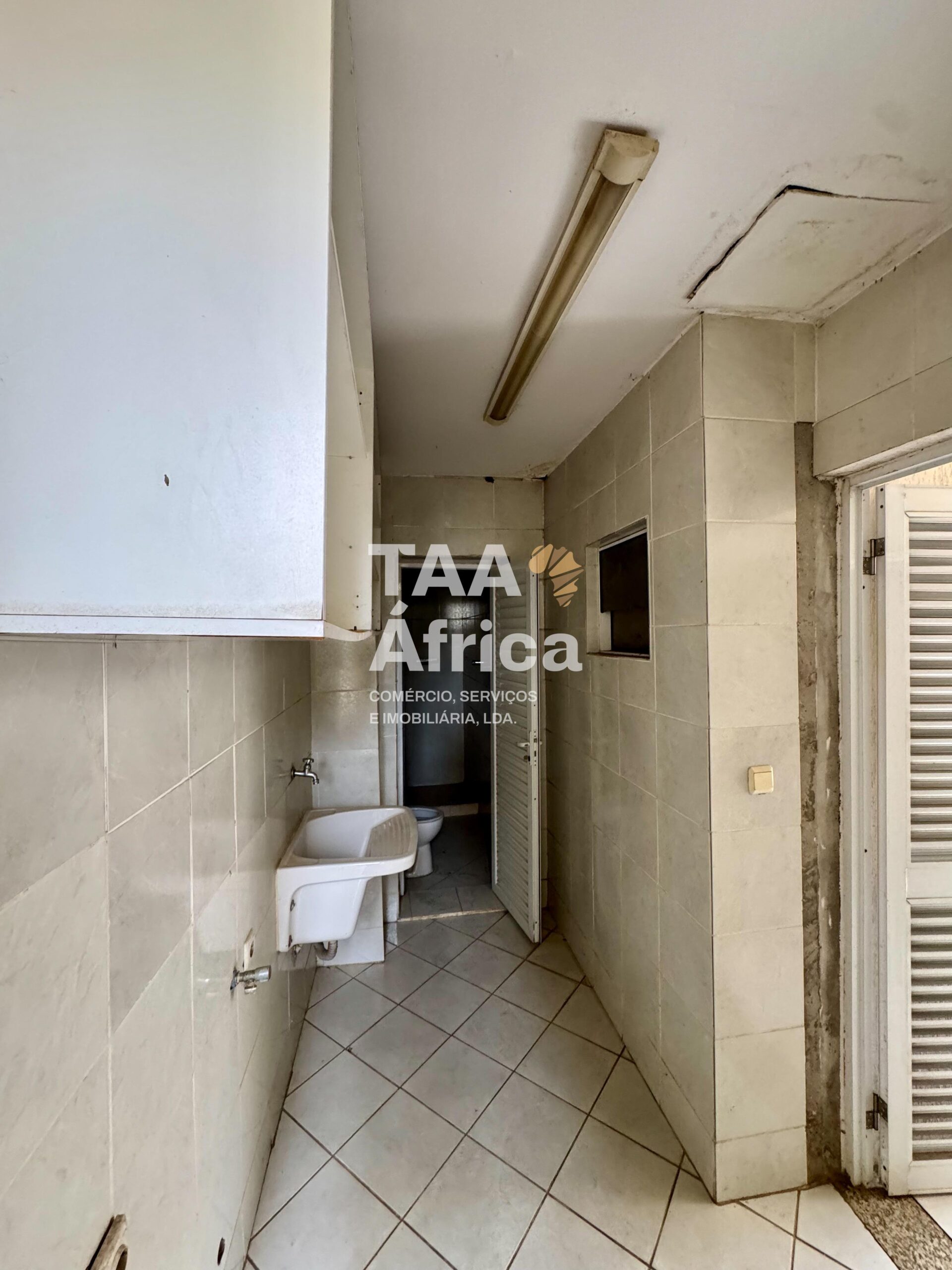 3890b3a0-b980-4d00-b67d-b95916616183