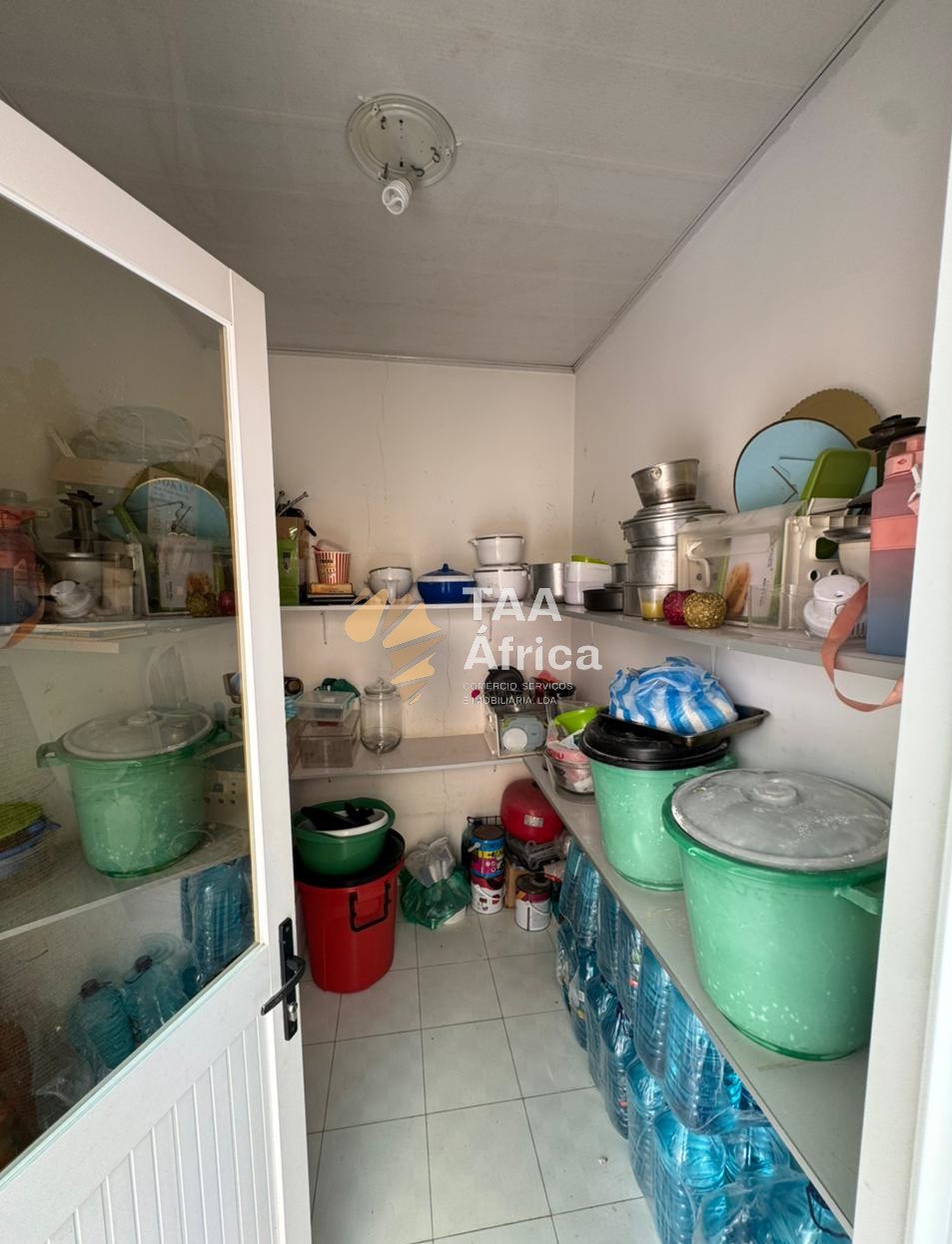 cbef010b55af4b4a962ef77e5e8f4a3b