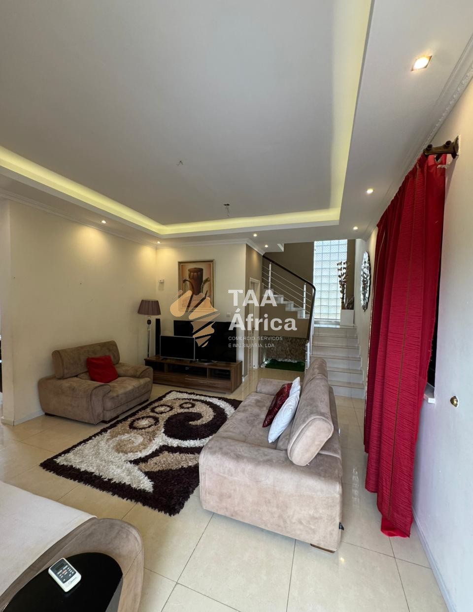 d2f42d7900df49bd8af8092e55c76723