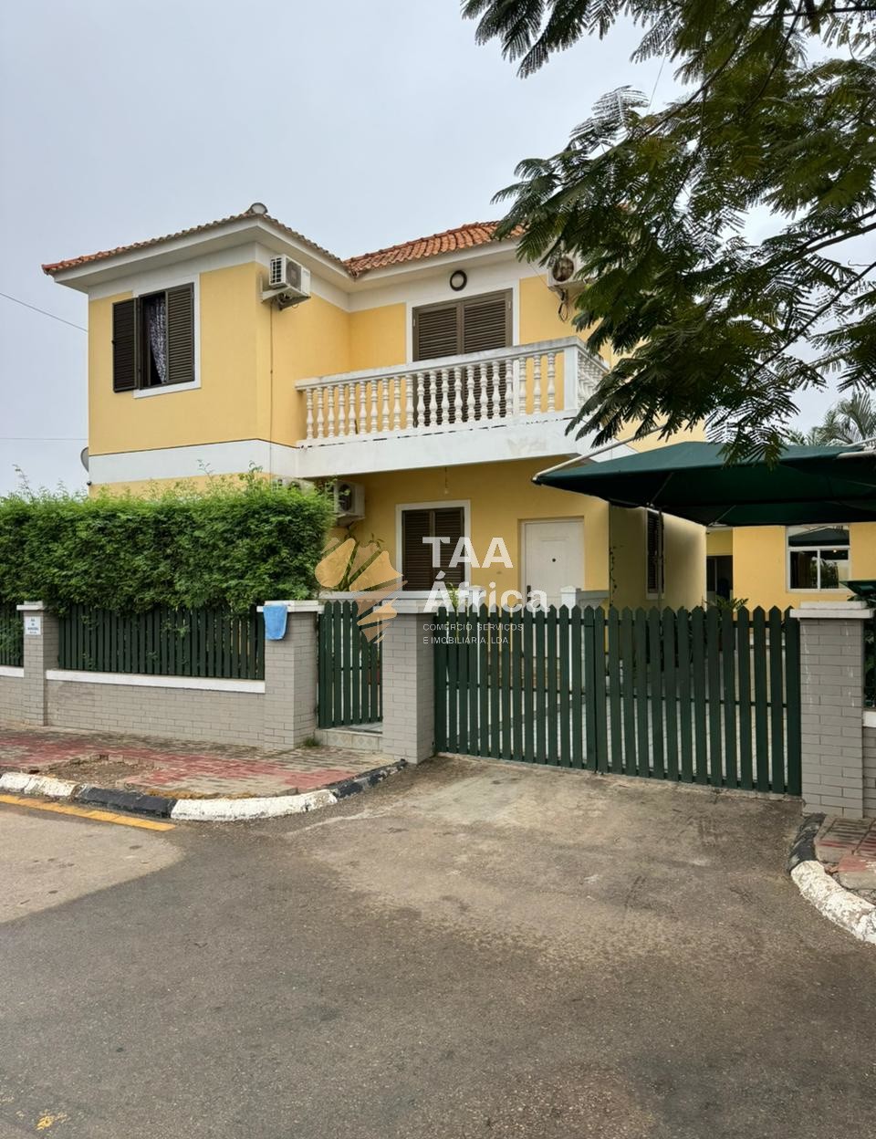 ec668361743c4777acf0d838f3900357