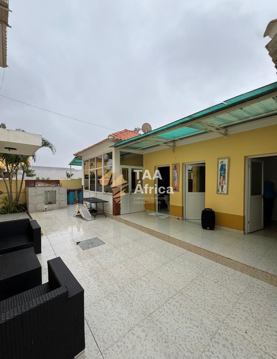 f2813d0ba1c64cd68587c40a39674673