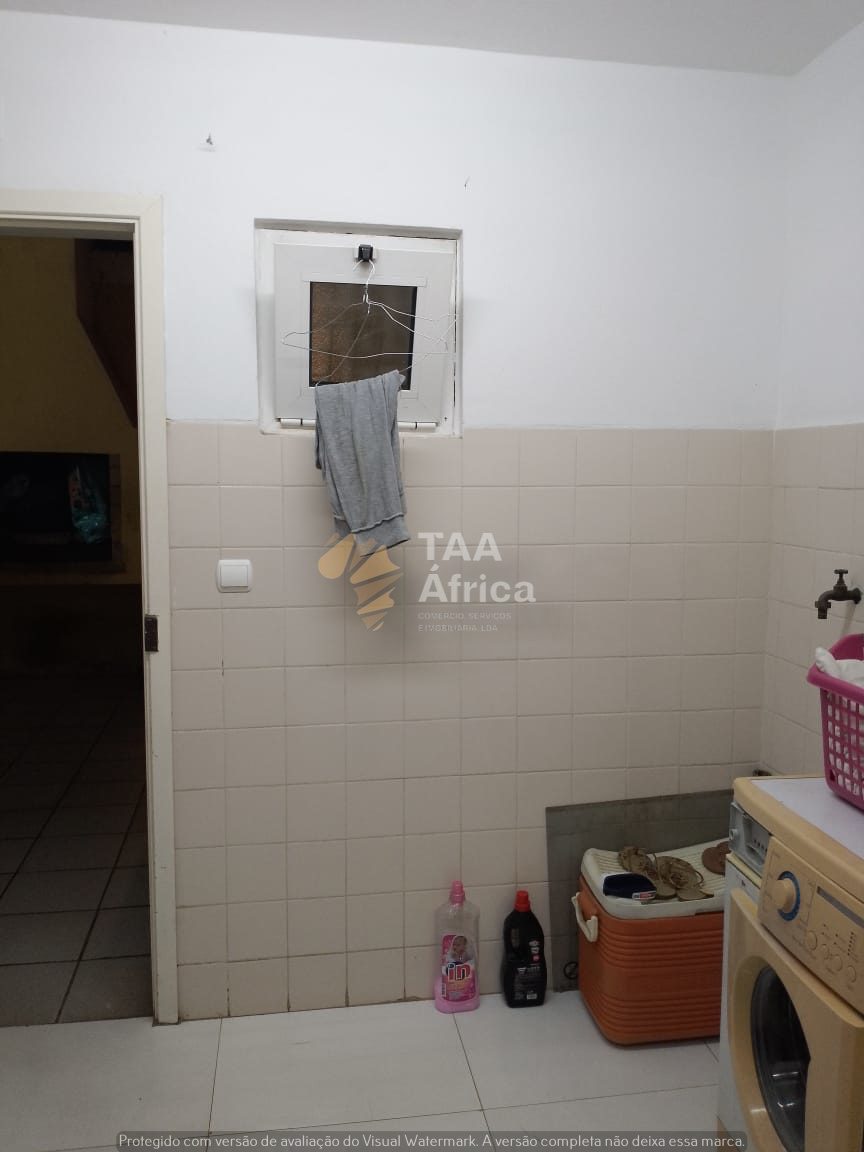 WhatsApp-Image-2025-12-10-at-09.39.23