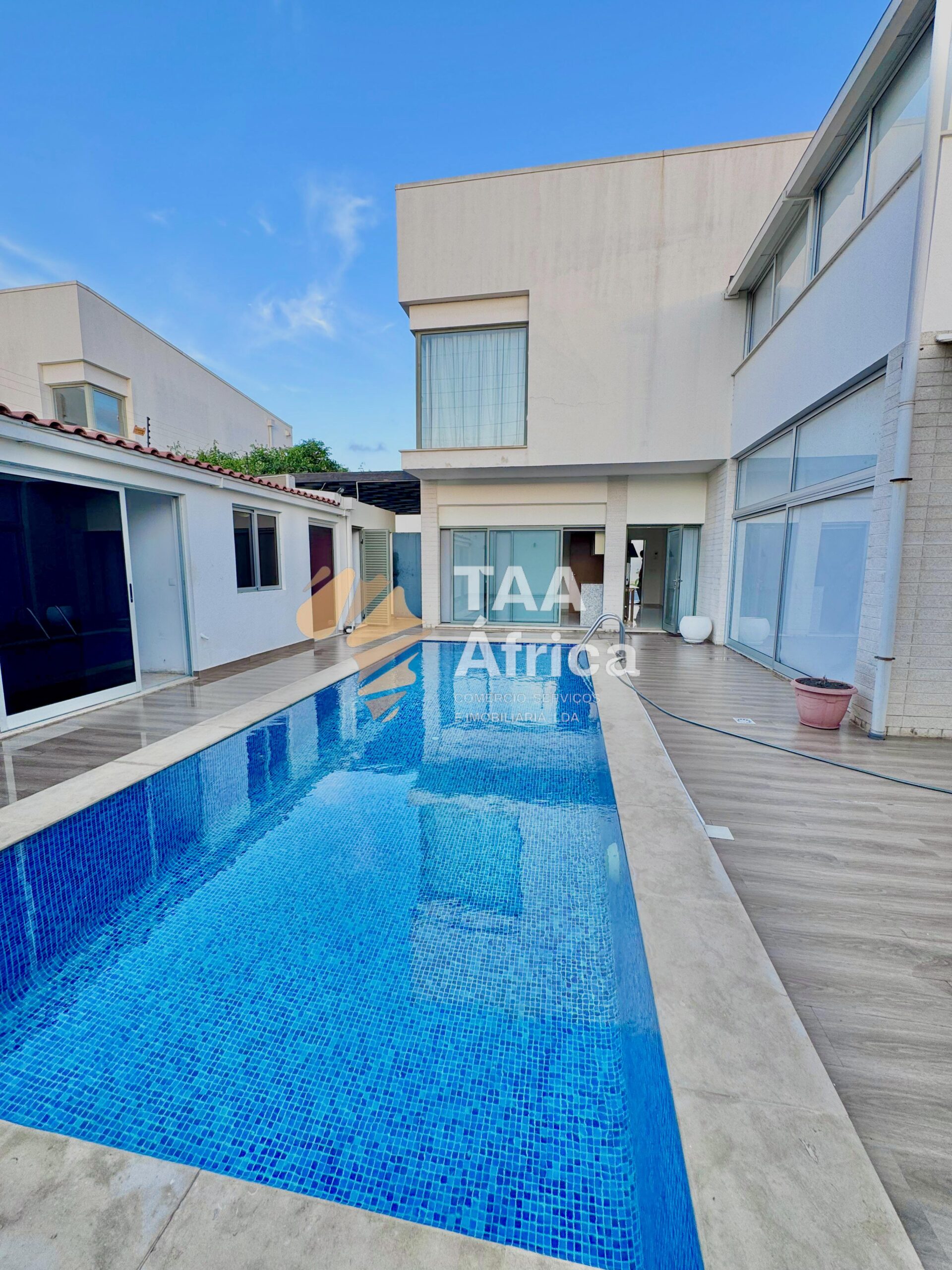 WhatsApp-Image-2025-12-17-at-06.42.28