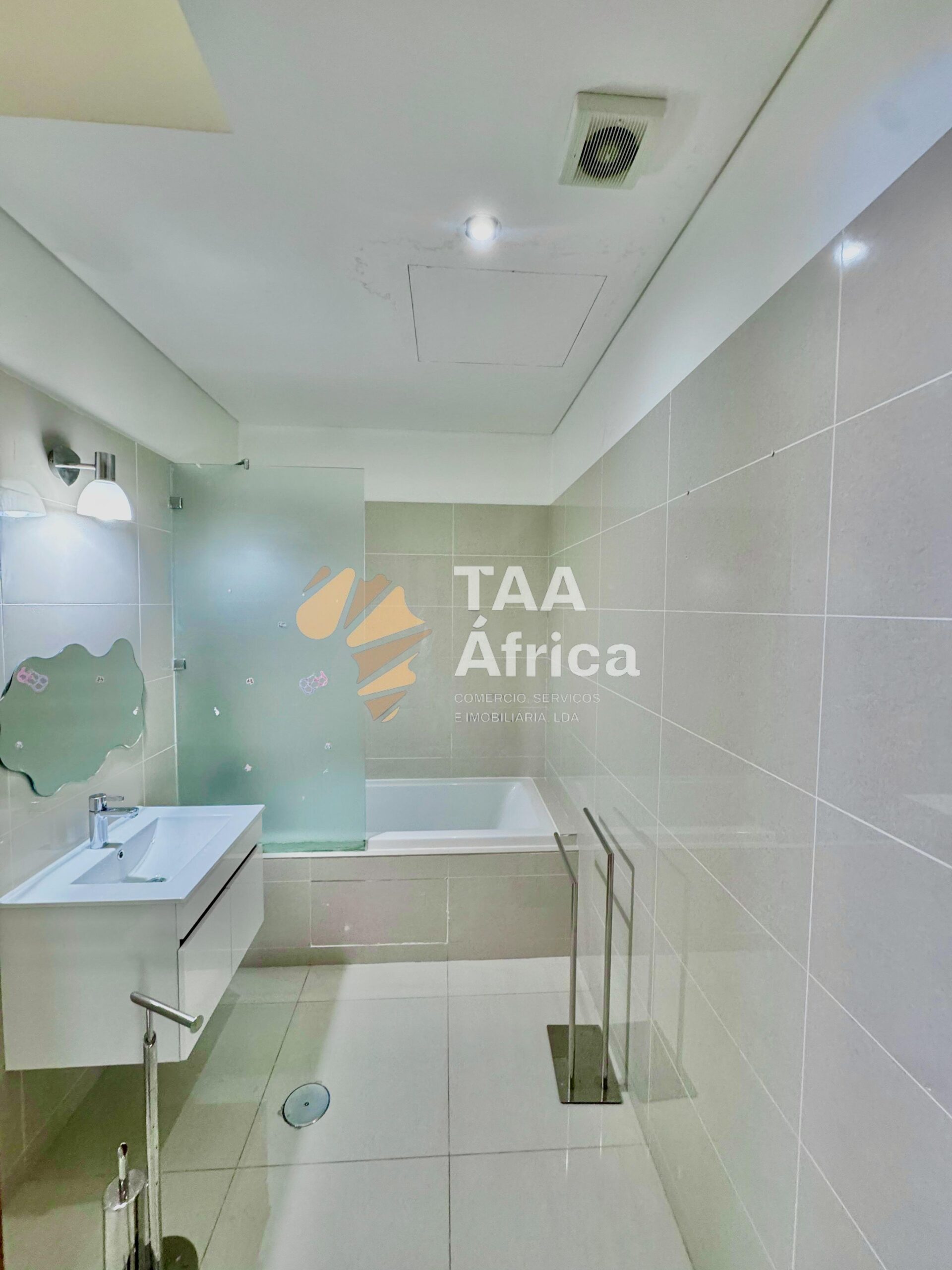 WhatsApp-Image-2025-12-17-at-06.42.29-2