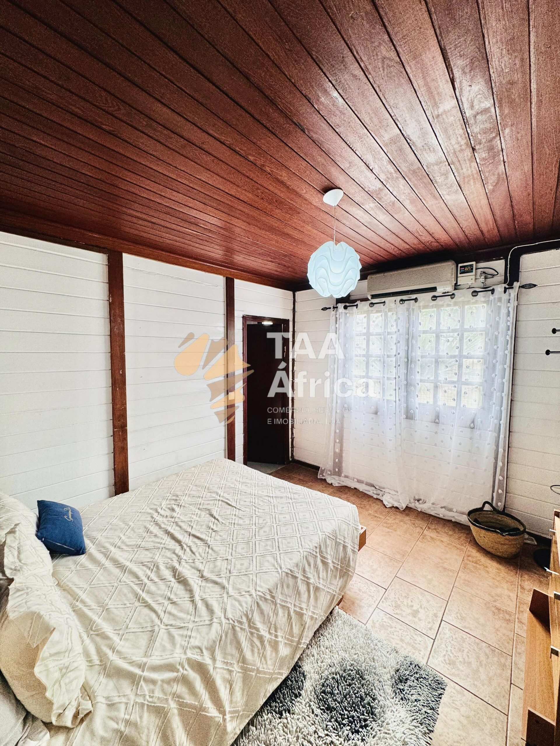 WhatsApp-Image-2025-12-18-at-07.53.02