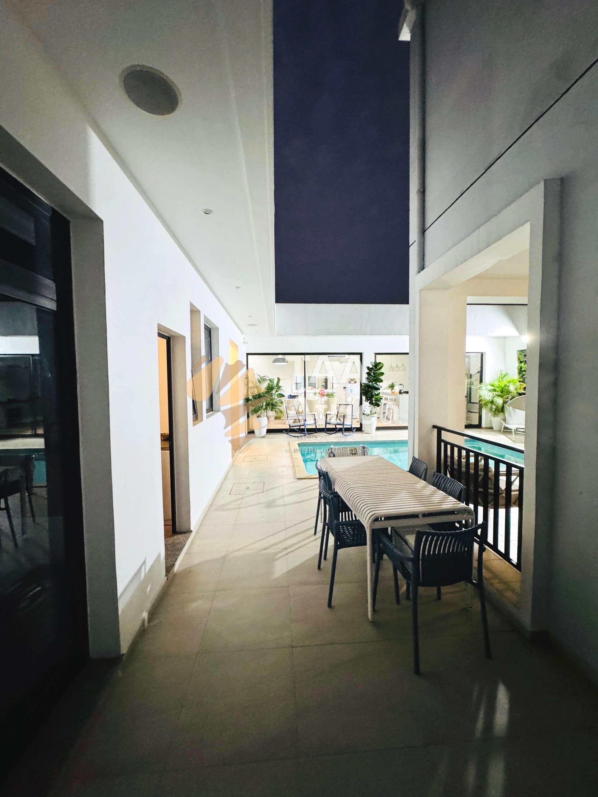 WhatsApp-Image-2025-12-18-at-19.39.59