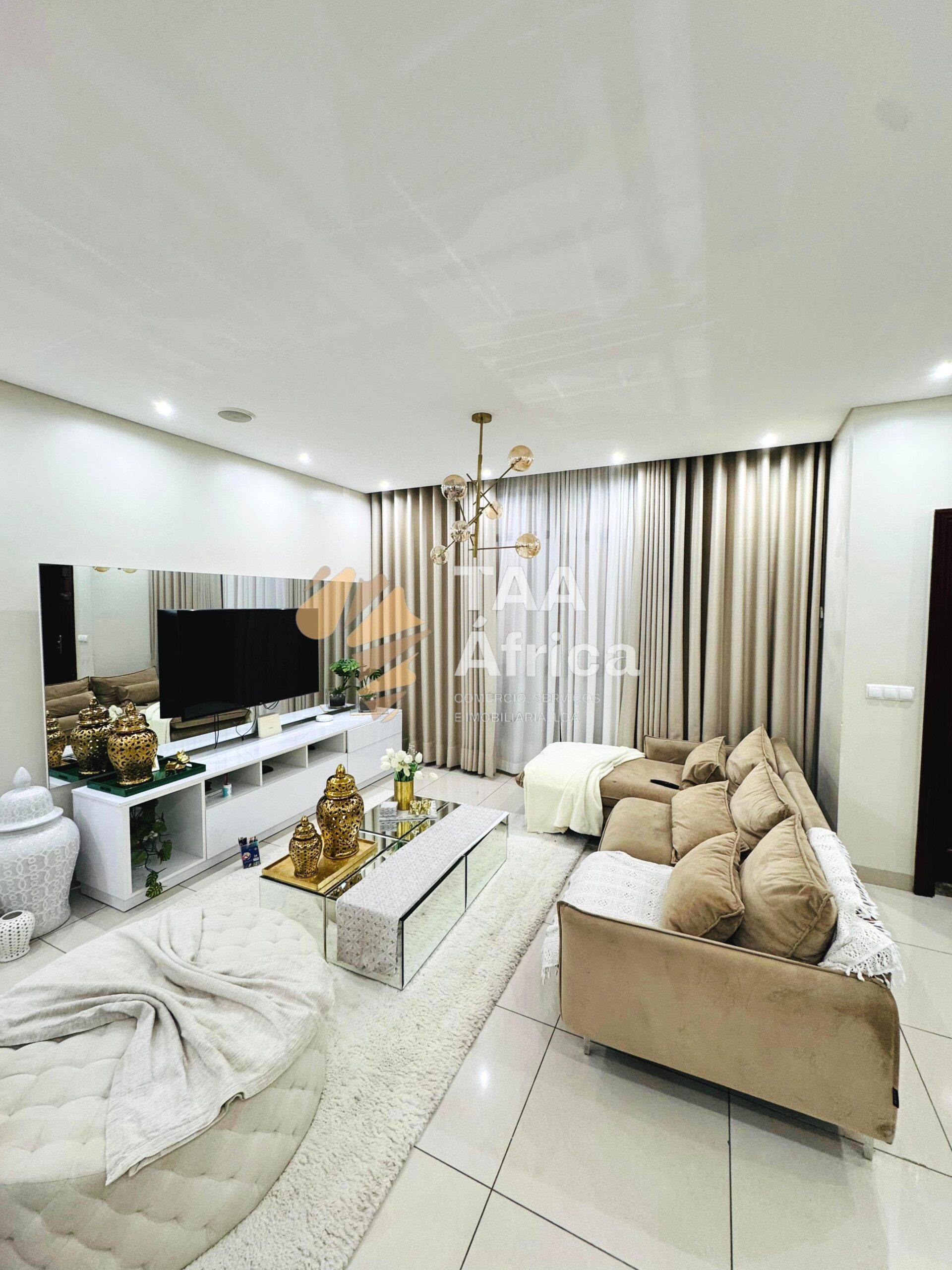 WhatsApp-Image-2025-12-18-at-19.40.01-1