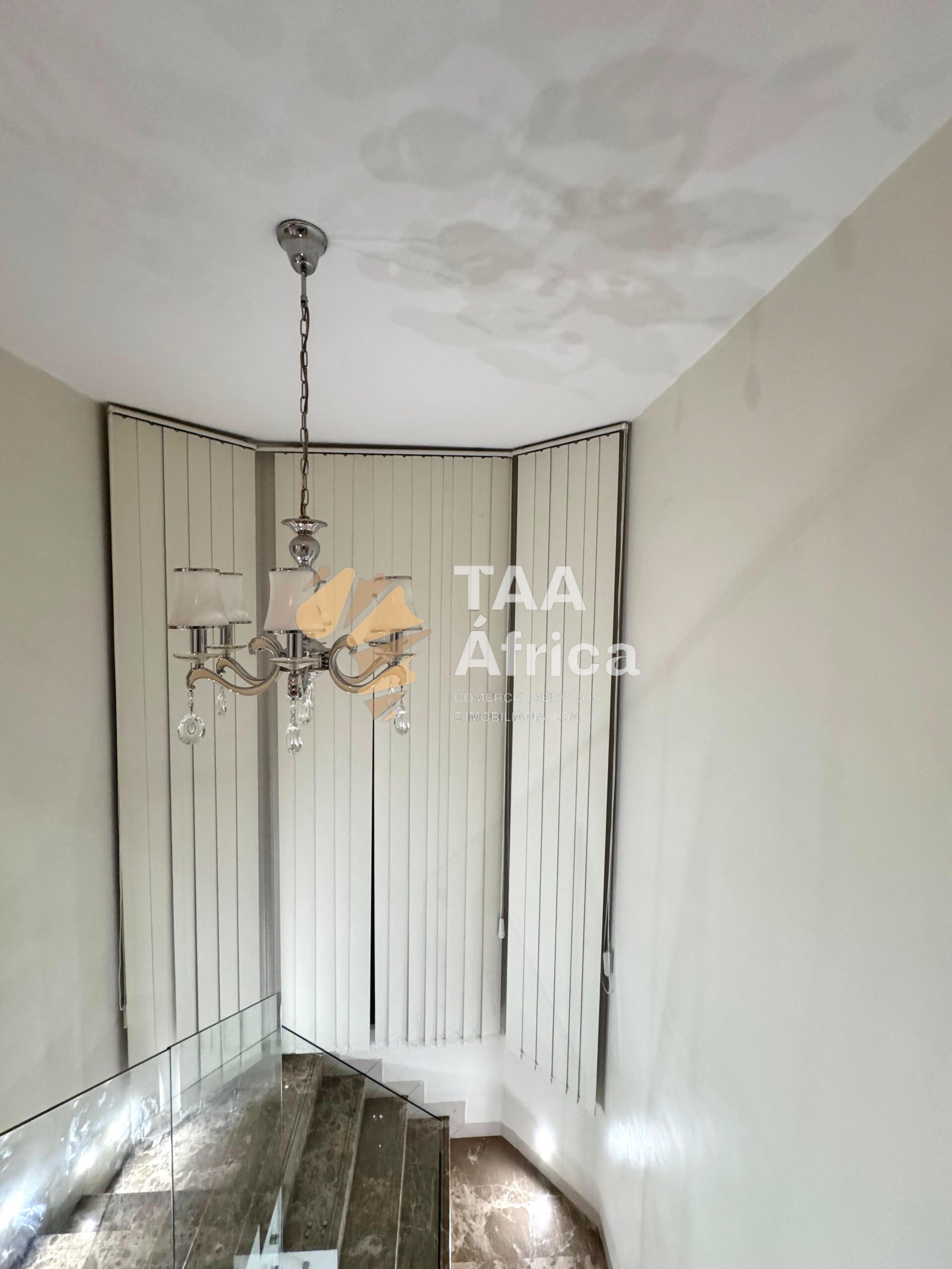 WhatsApp-Image-2025-12-18-at-19.40.01-2