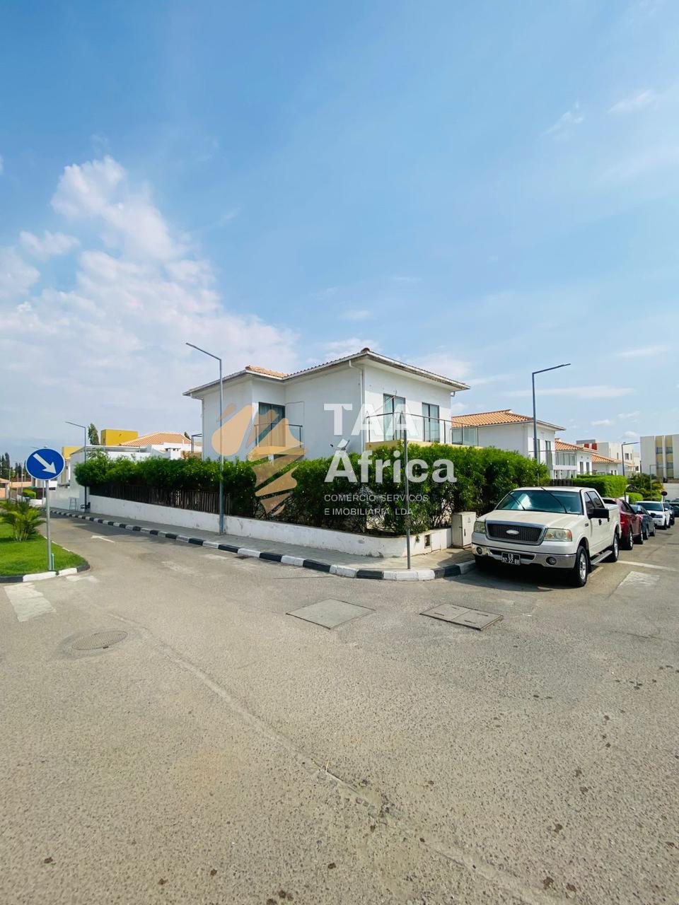 WhatsApp-Image-2025-12-19-at-08.52.24