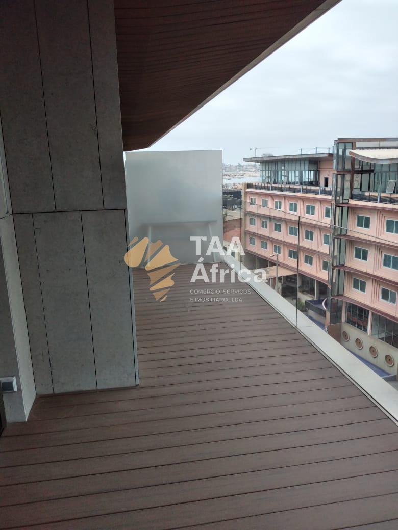 WhatsApp-Image-2025-12-19-at-10.04.42-8