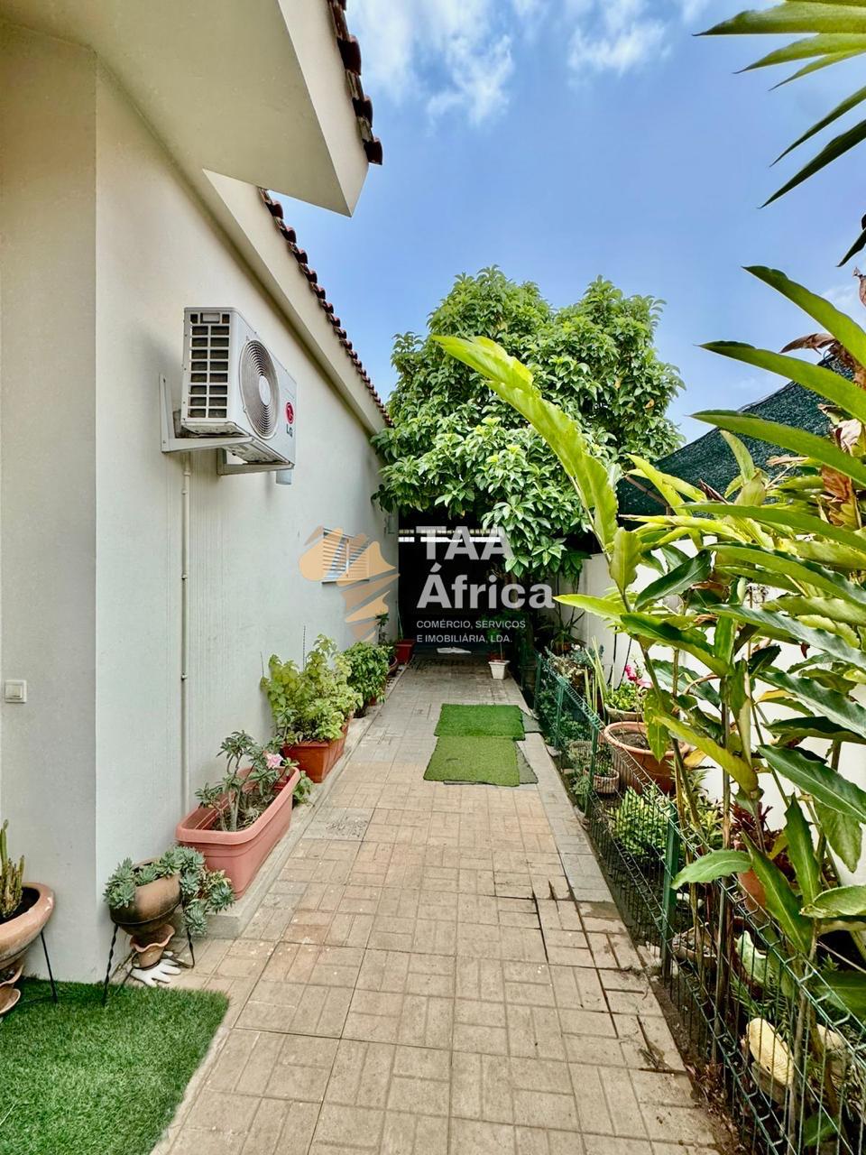 WhatsApp-Image-2025-12-19-at-22.08.09