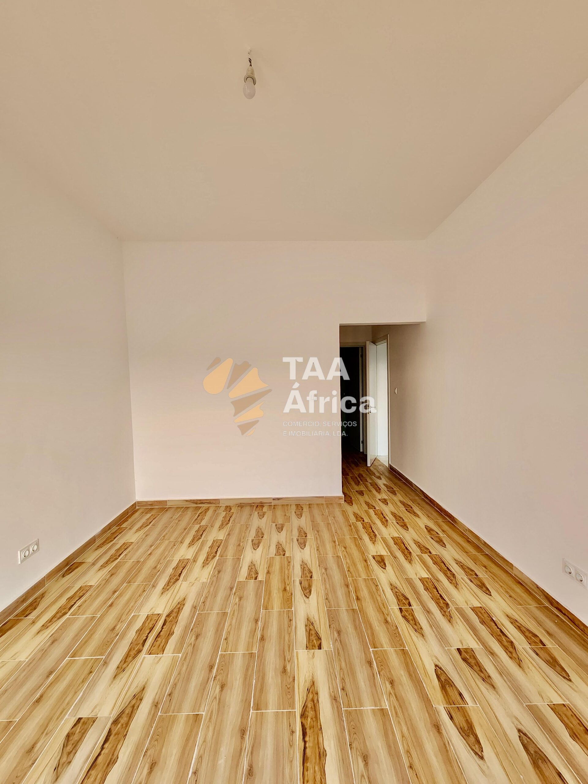 WhatsApp-Image-2025-12-21-at-22.34.23-2