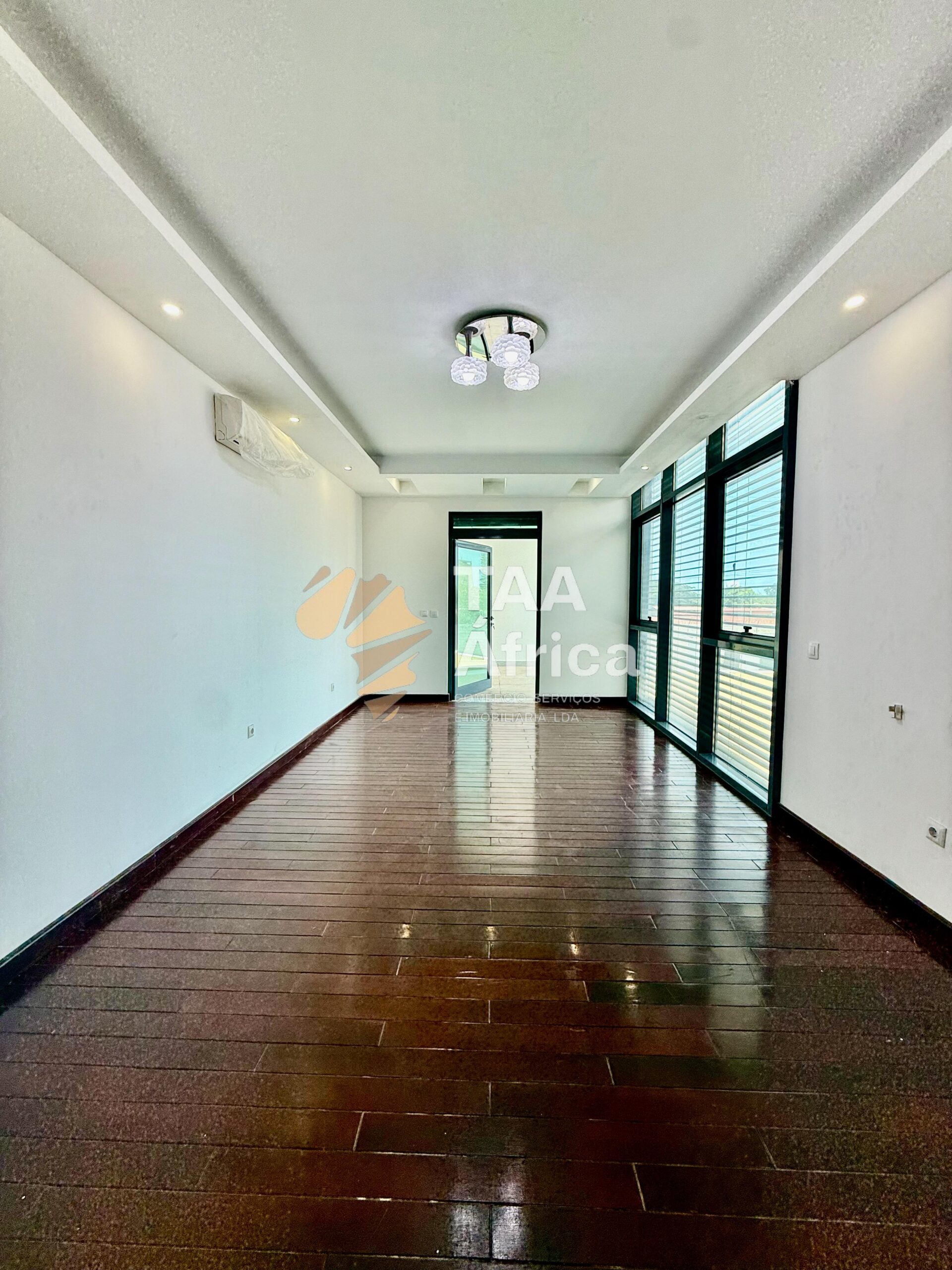 WhatsApp-Image-2026-01-17-at-17.08.20