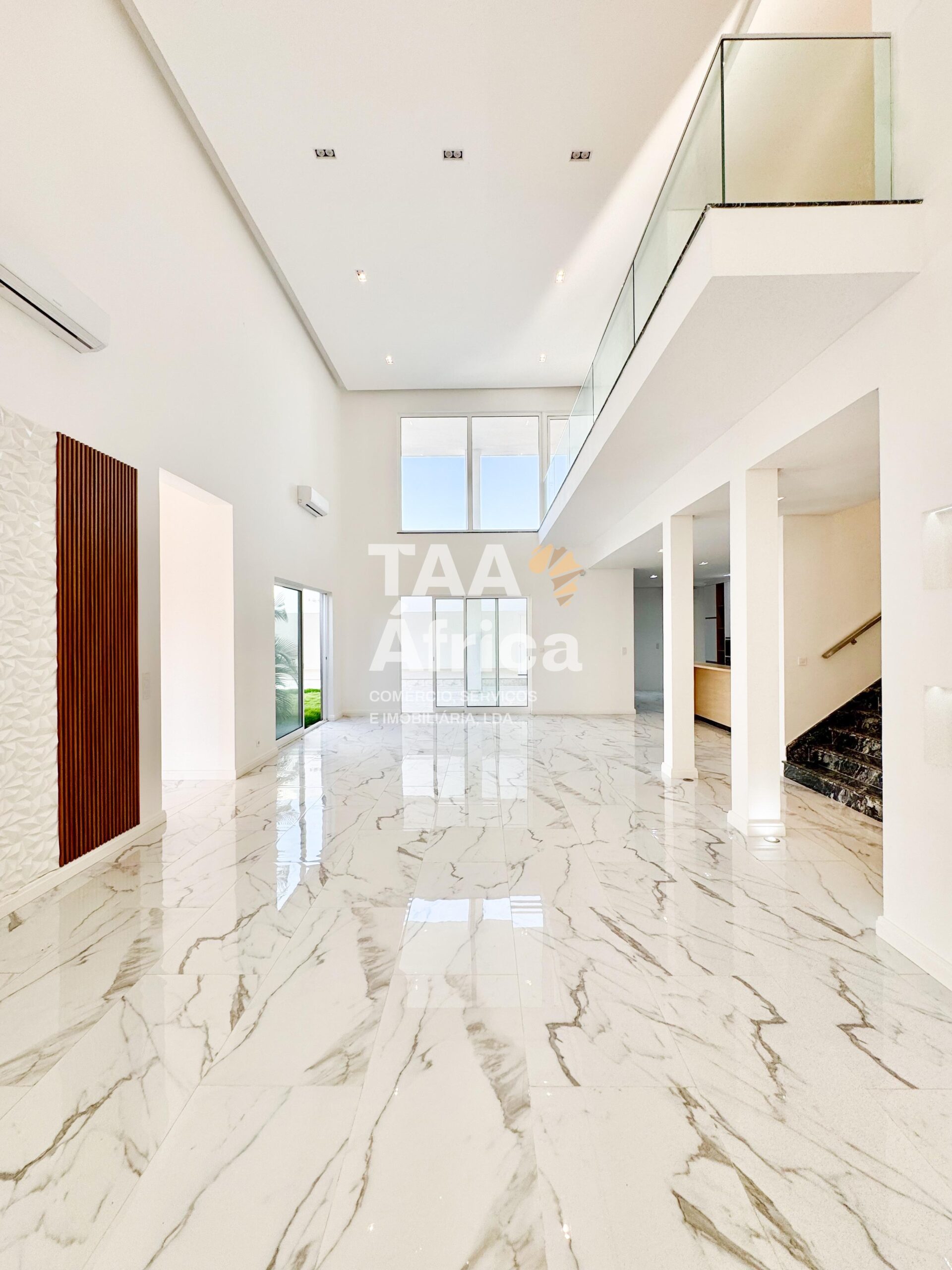 ae3d1faf-dfd3-43c2-808a-2e0ed500d99a