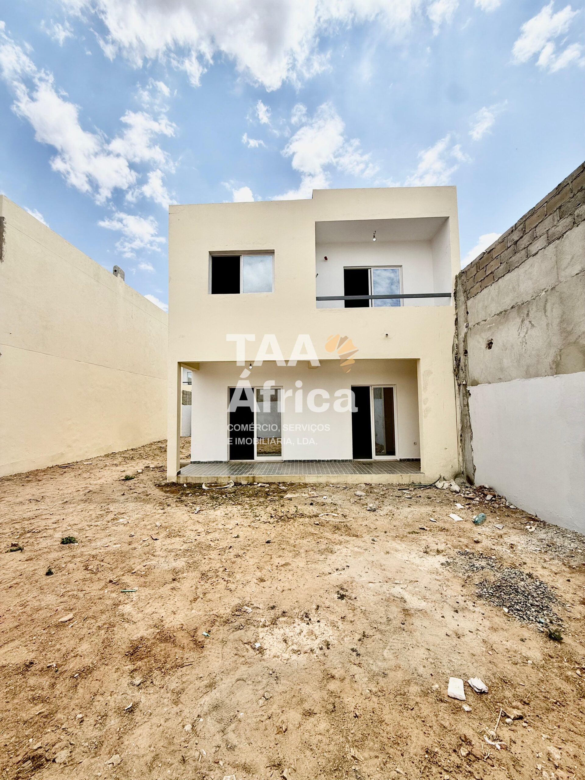 585c0995-fa85-4528-8c51-418dd11c32cd