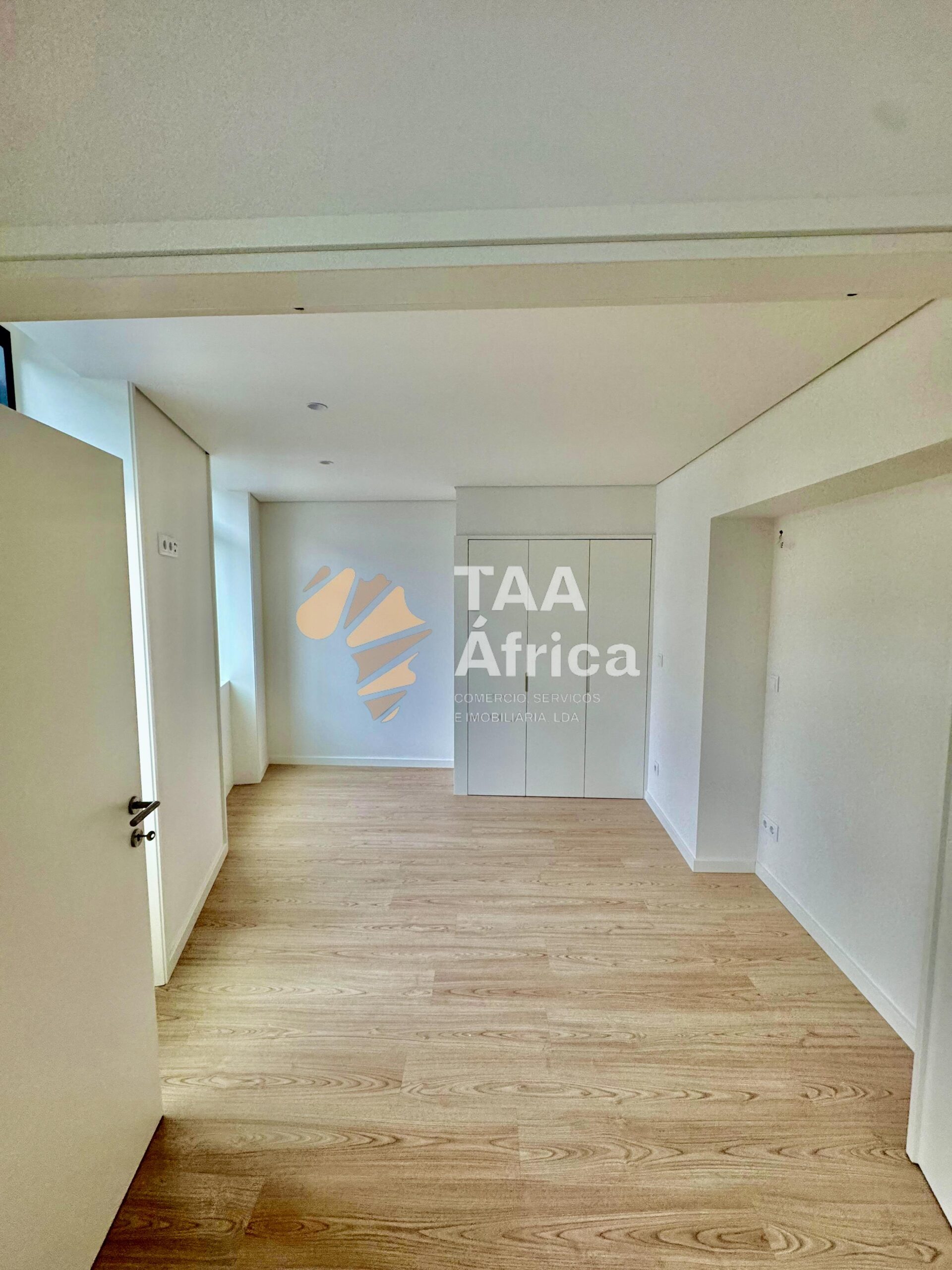 WhatsApp-Image-2026-02-18-at-23.56.45-16