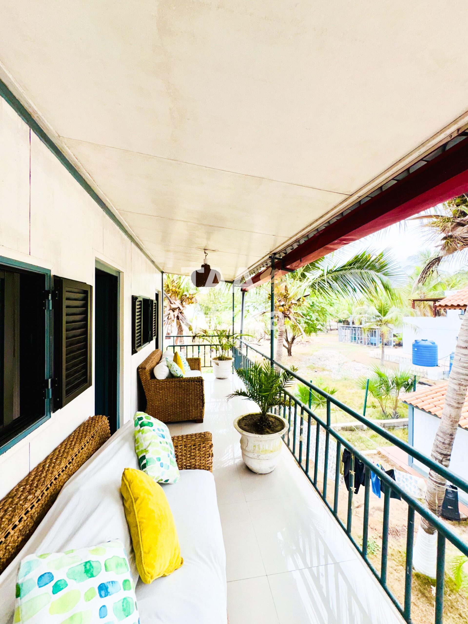 f0f004ba-a05a-4bfc-b96f-a13b1af83bfe