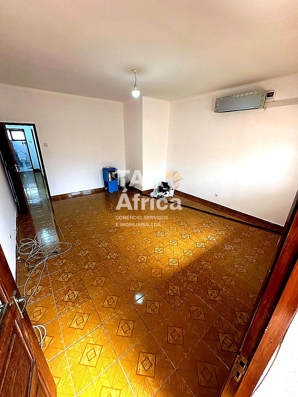 01916e32-1e7e-4426-b599-65346e4ea656