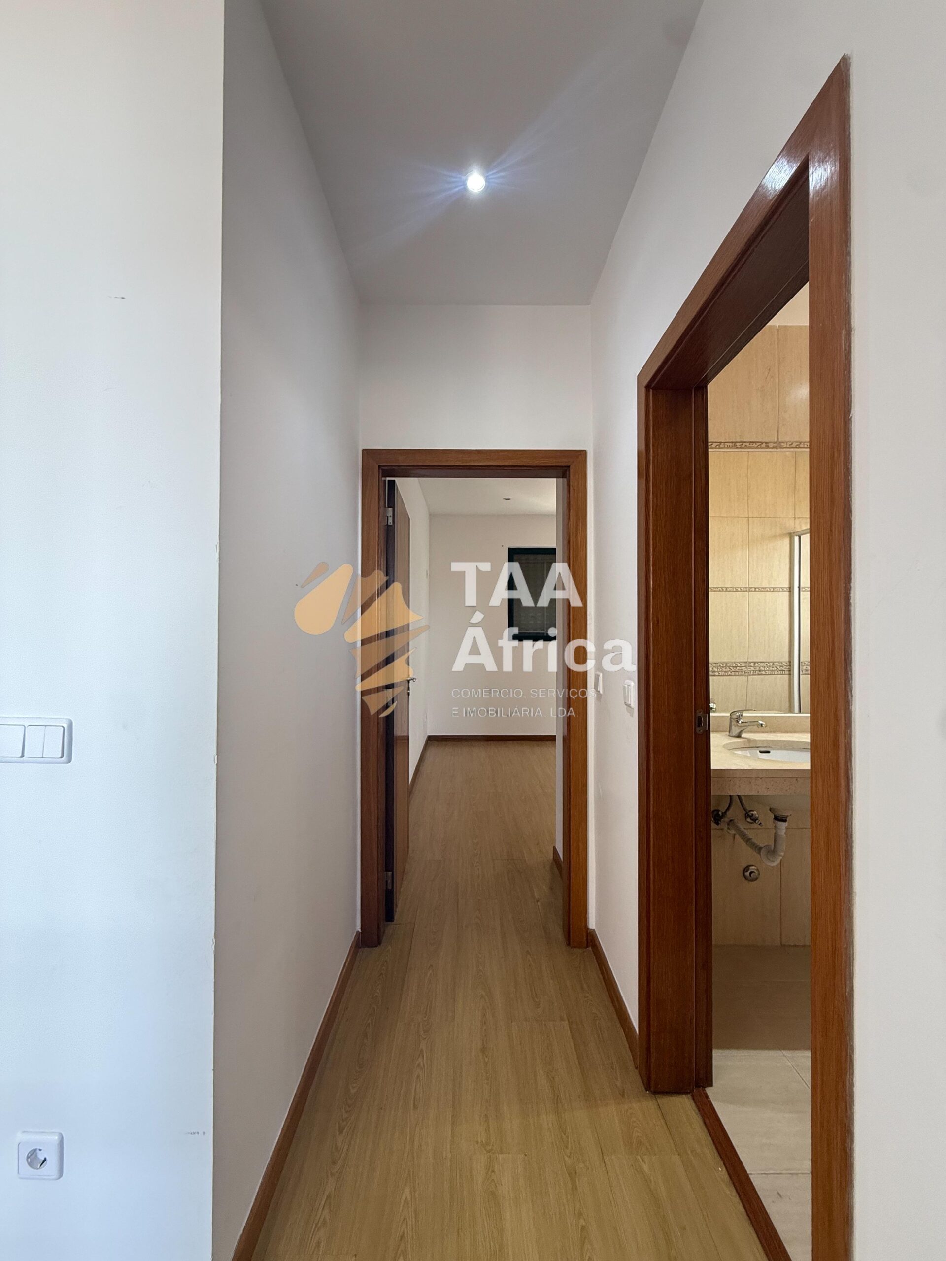 16766f26-c1ed-40dc-bd68-bad3aeb374e4