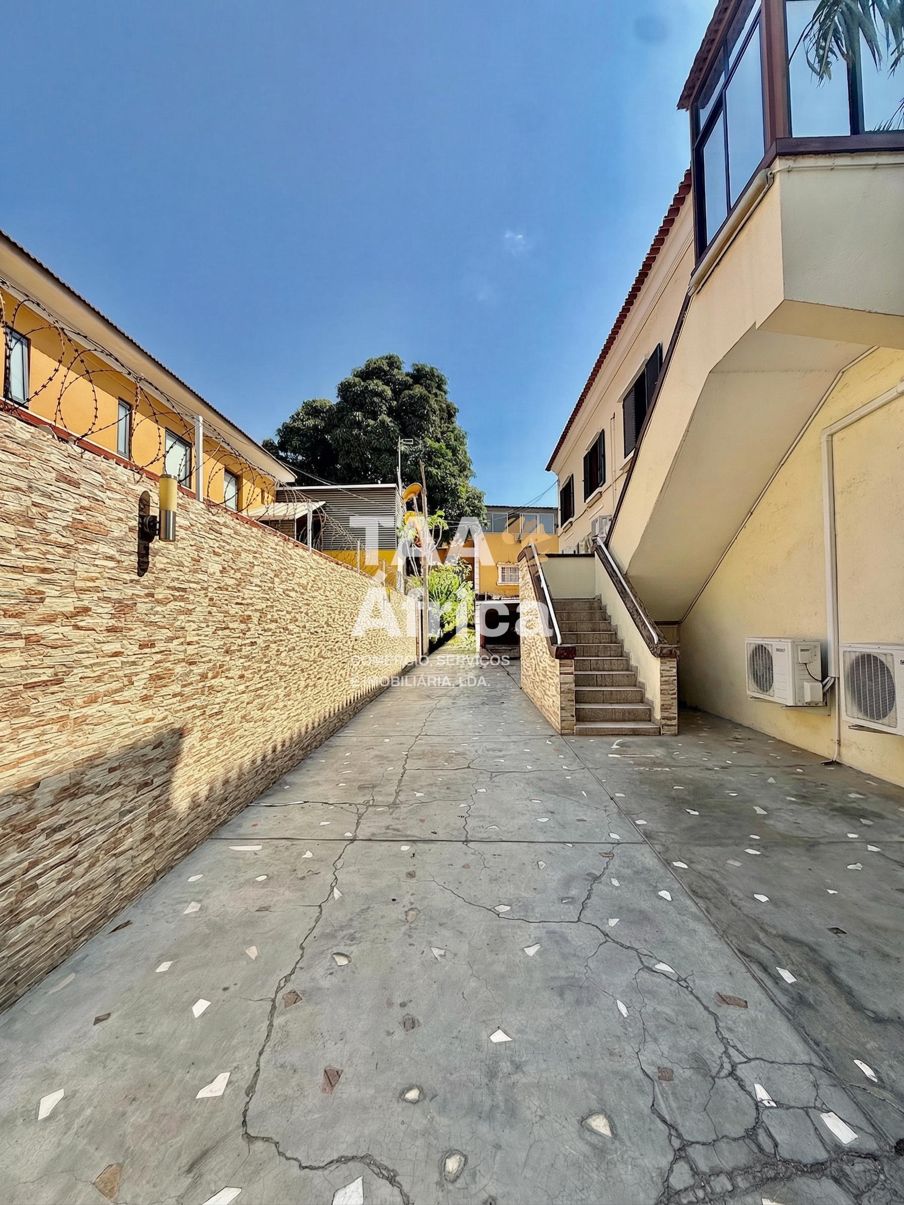 2fdd1b3d-3775-4db3-a047-a1c45a58c52b