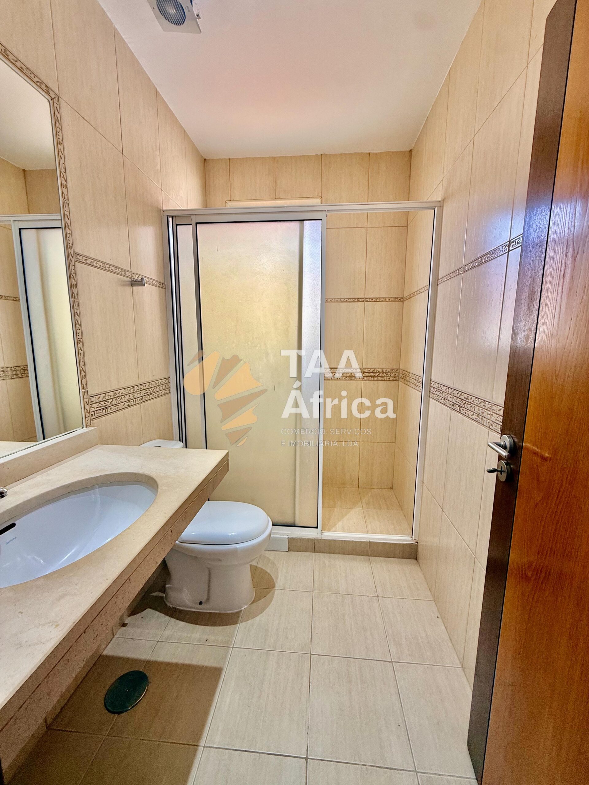 3378a1f8-3cc8-439f-9e02-0f042d161a93