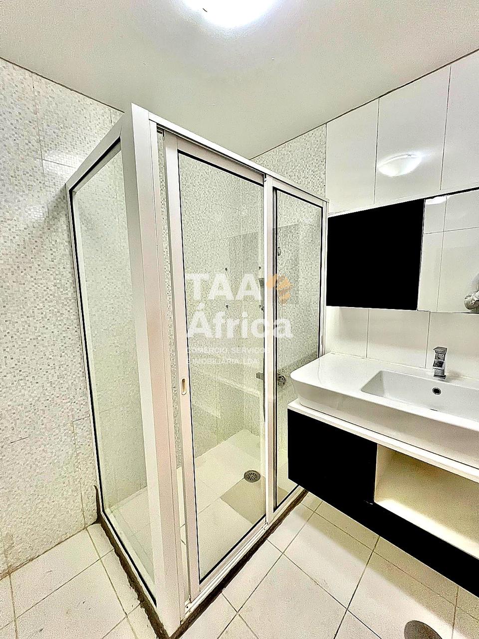 3d676cdb-ad81-4db1-8cd3-853240637f36-1