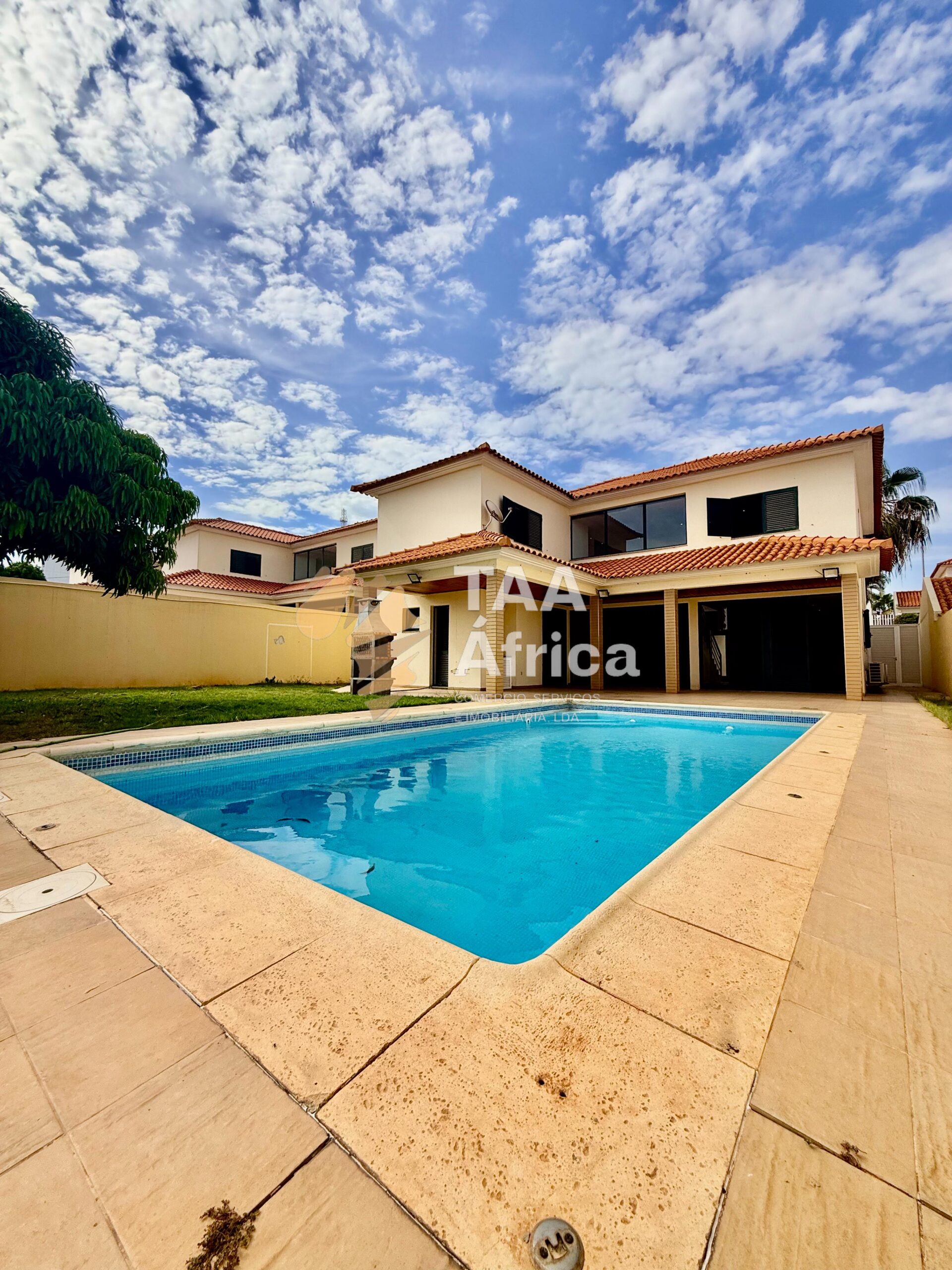 40df59f4-3a8a-4ceb-a0bb-766dc1b7e75c-1